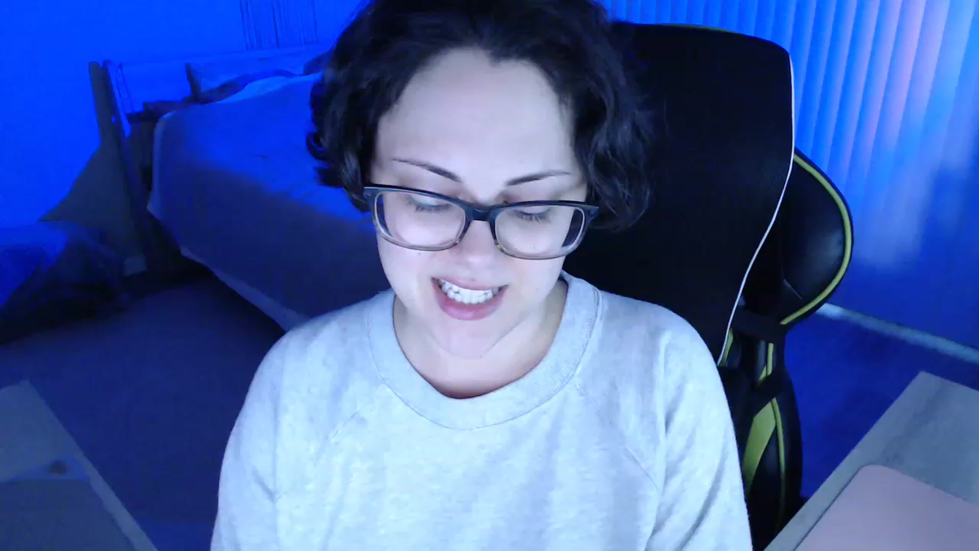 Gallery image thumbnail from Sexy_Sona's myfreecams stream on, 03/08/2023, 24:05 image 1 of 20