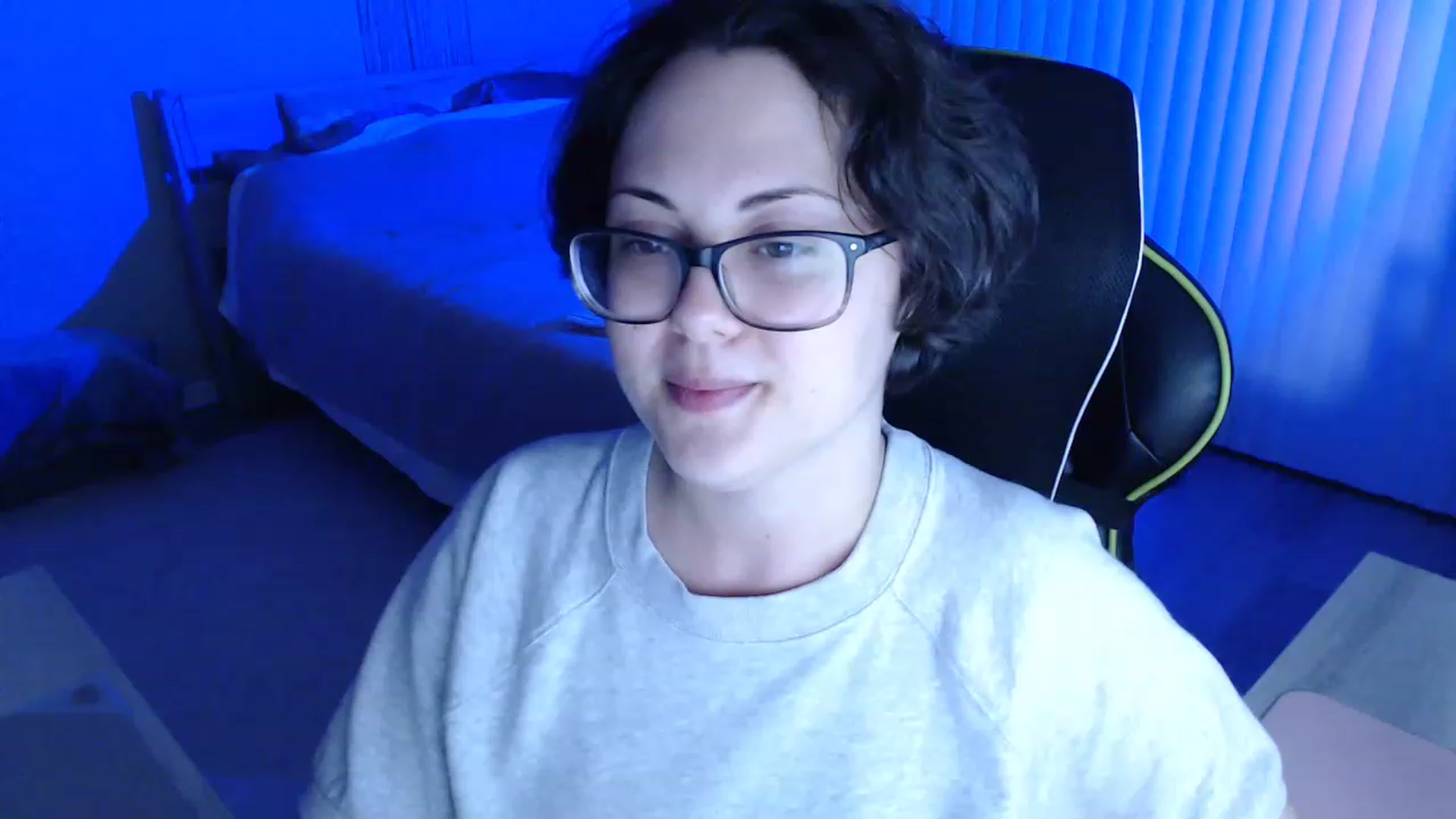 Gallery image thumbnail from Sexy_Sona's myfreecams stream on, 03/08/2023, 24:05 image 17 of 20