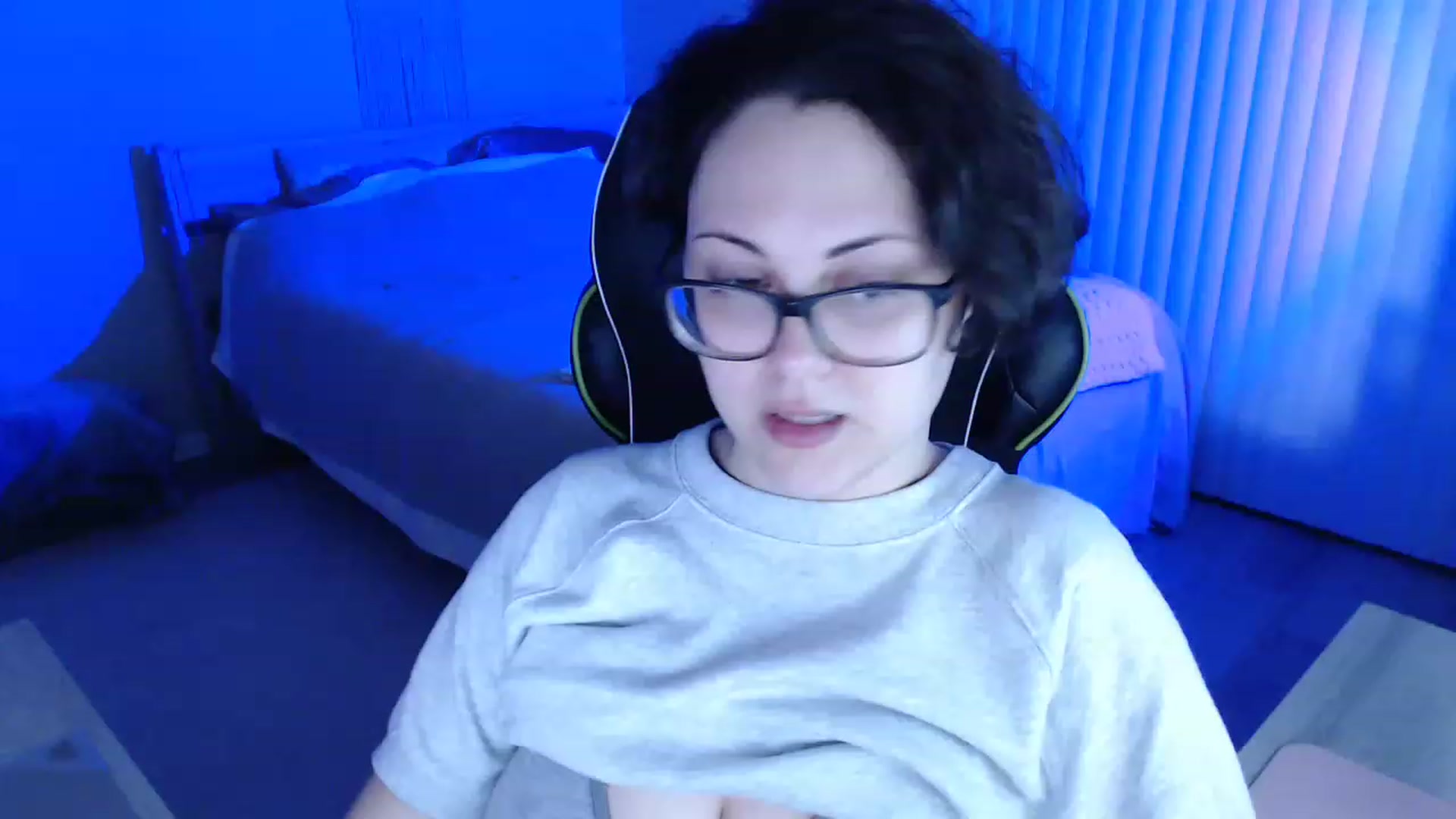 Gallery image thumbnail from Sexy_Sona's myfreecams stream on, 03/08/2023, 01:49 image 4 of 20
