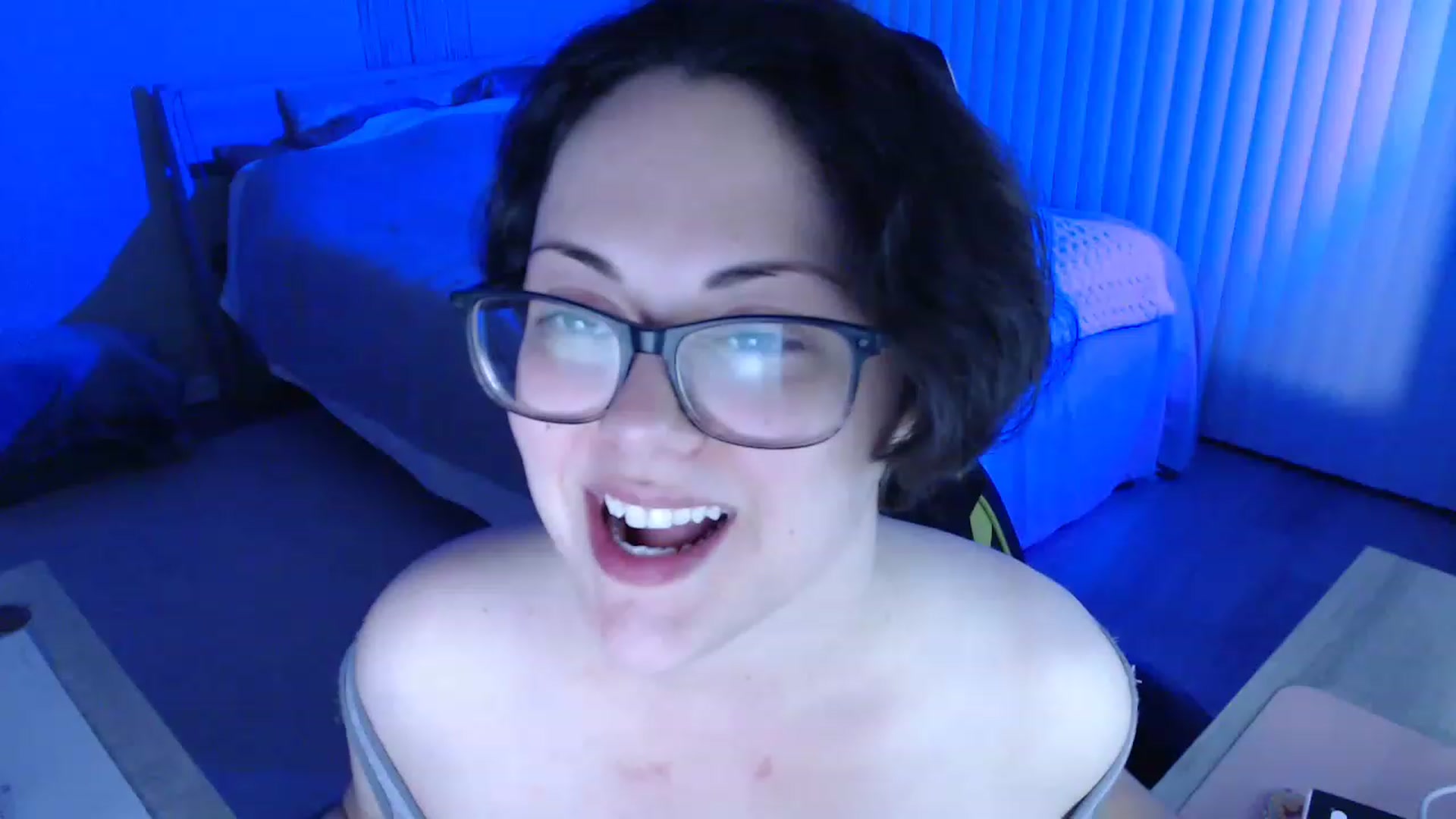 Gallery image thumbnail from Sexy_Sona's myfreecams stream on, 03/08/2023, 01:49 image 9 of 20