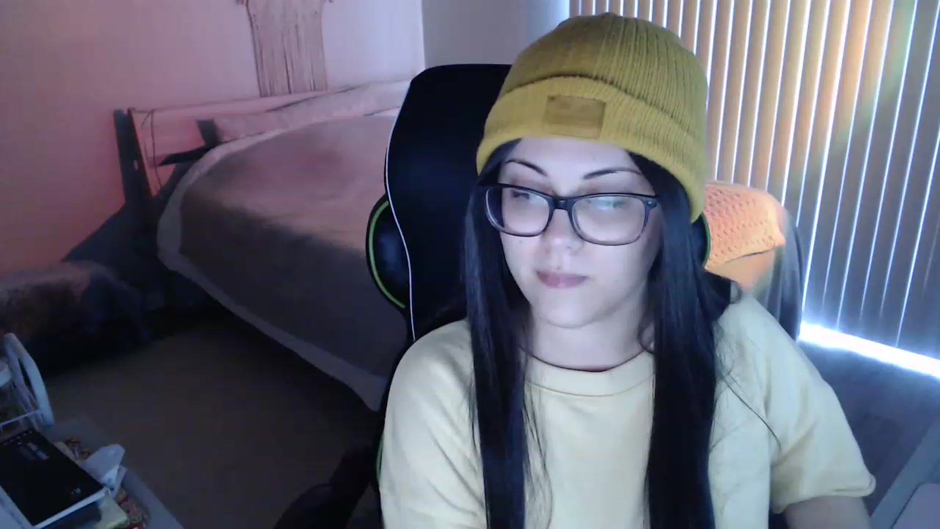 Gallery image thumbnail from Sexy_Sona's myfreecams stream on, 03/08/2023, 18:32 image 11 of 20