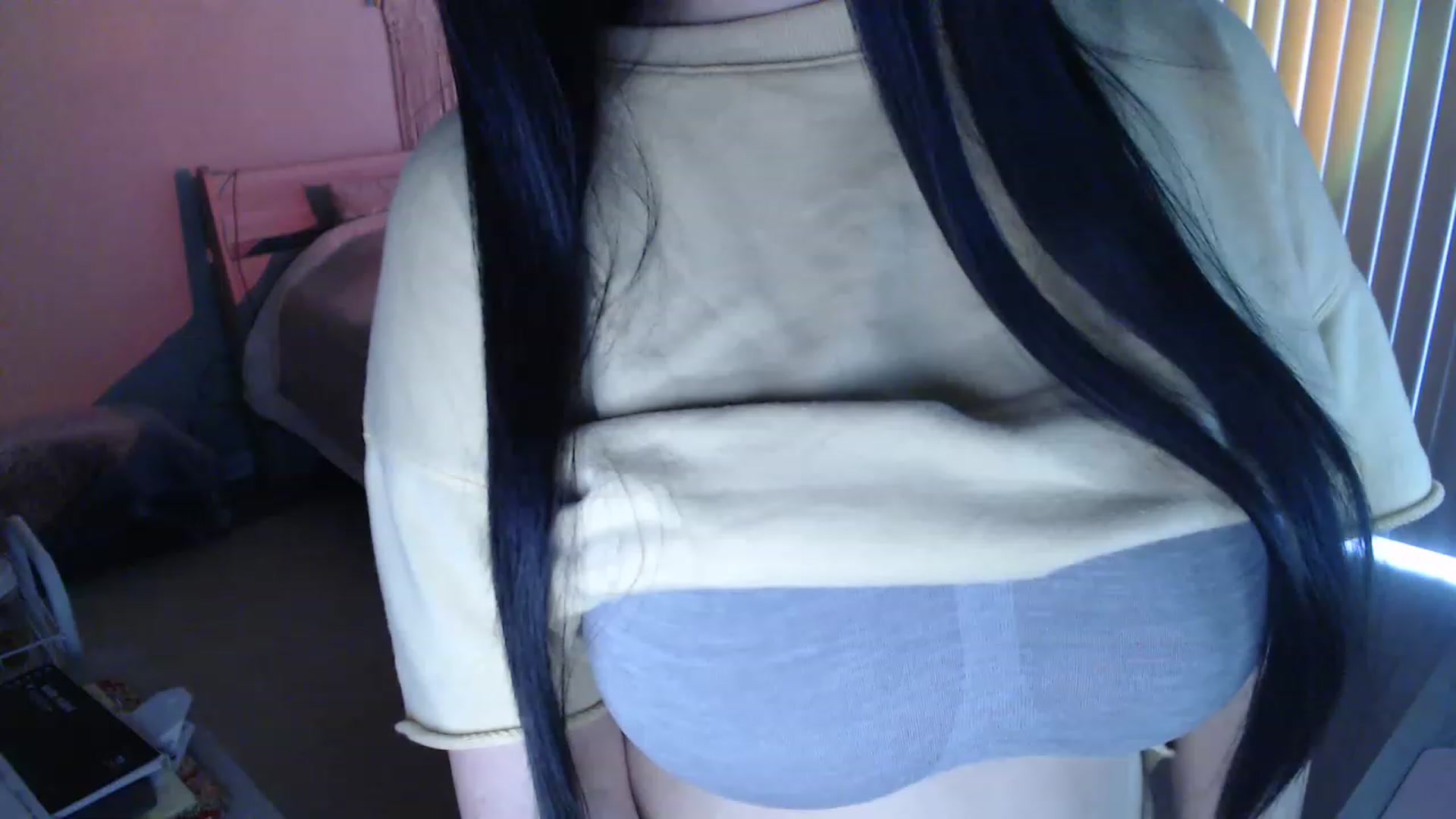 Gallery image thumbnail from Sexy_Sona's myfreecams stream on, 03/08/2023, 19:09 image 1 of 20