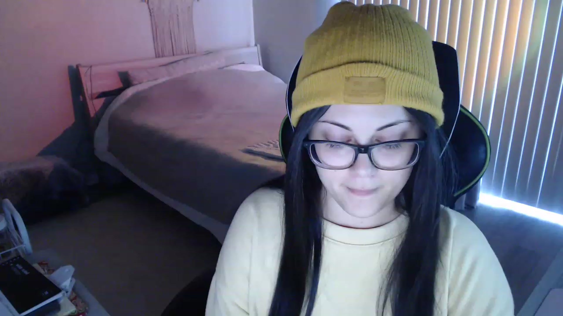 Gallery image thumbnail from Sexy_Sona's myfreecams stream on, 03/08/2023, 19:09 image 14 of 20