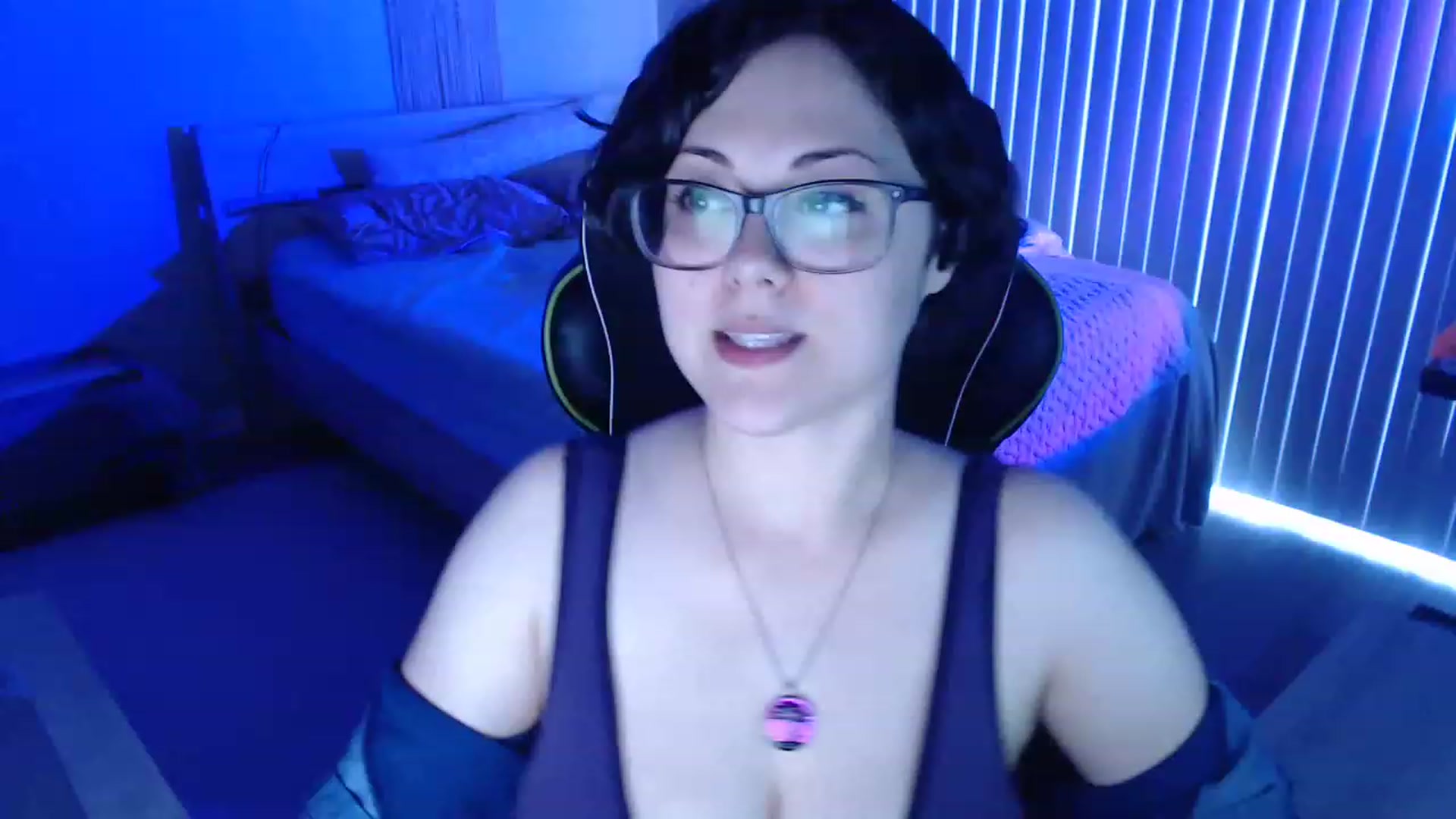 Gallery image thumbnail from Sexy_Sona's myfreecams stream on, 03/11/2023, 20:47 image 12 of 20