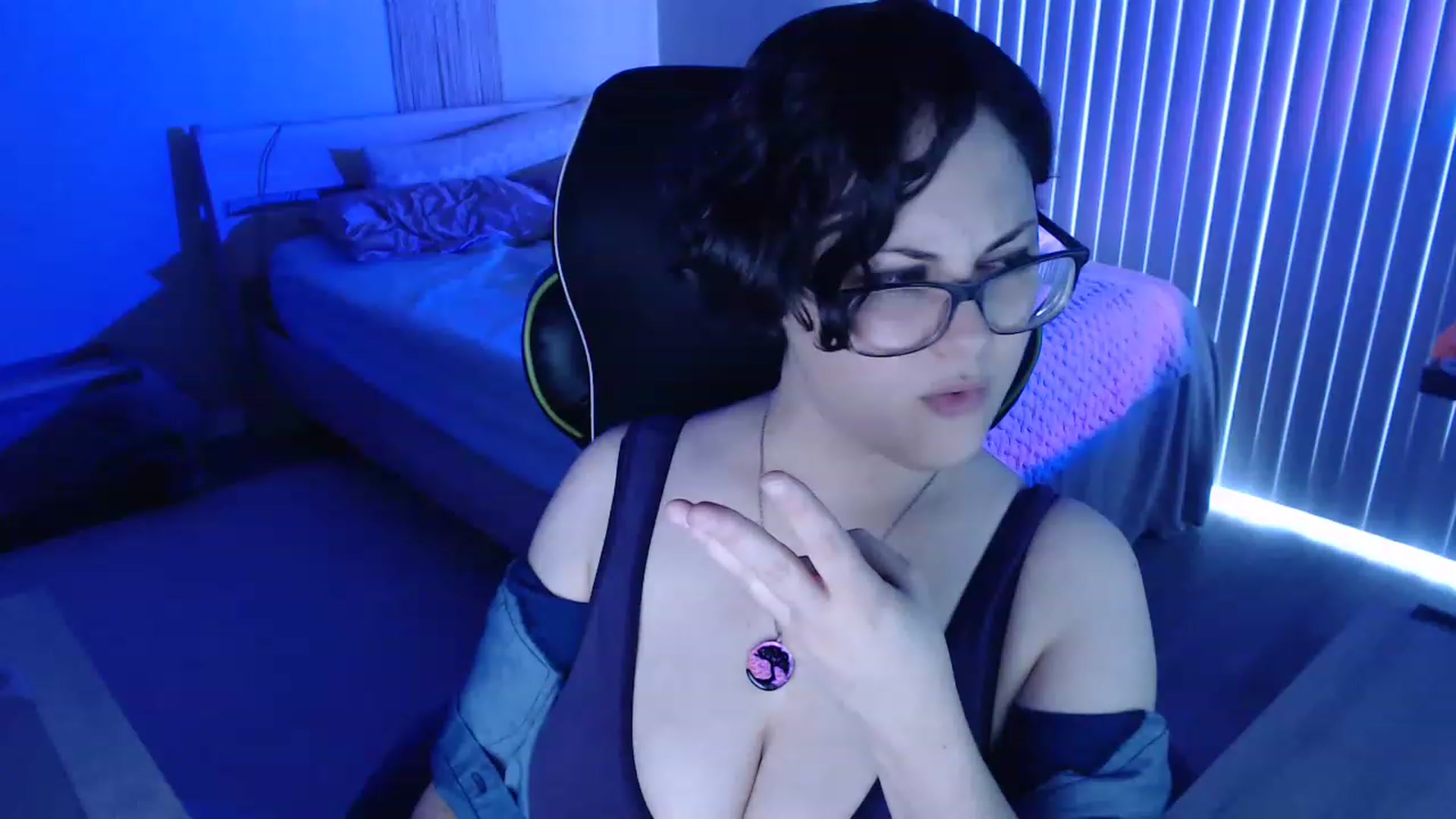 Gallery image thumbnail from Sexy_Sona's myfreecams stream on, 03/11/2023, 20:47 image 13 of 20
