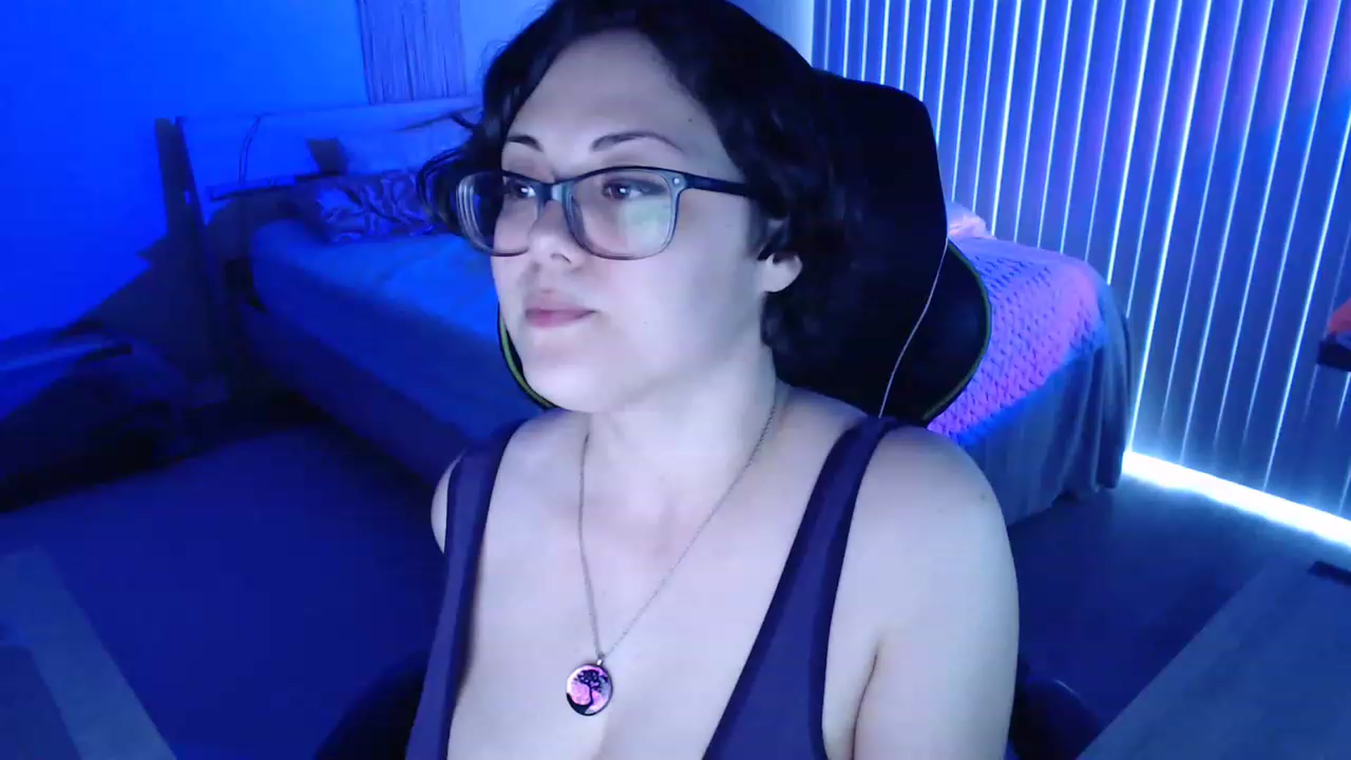 Gallery image thumbnail from Sexy_Sona's myfreecams stream on, 03/11/2023, 20:47 image 9 of 20