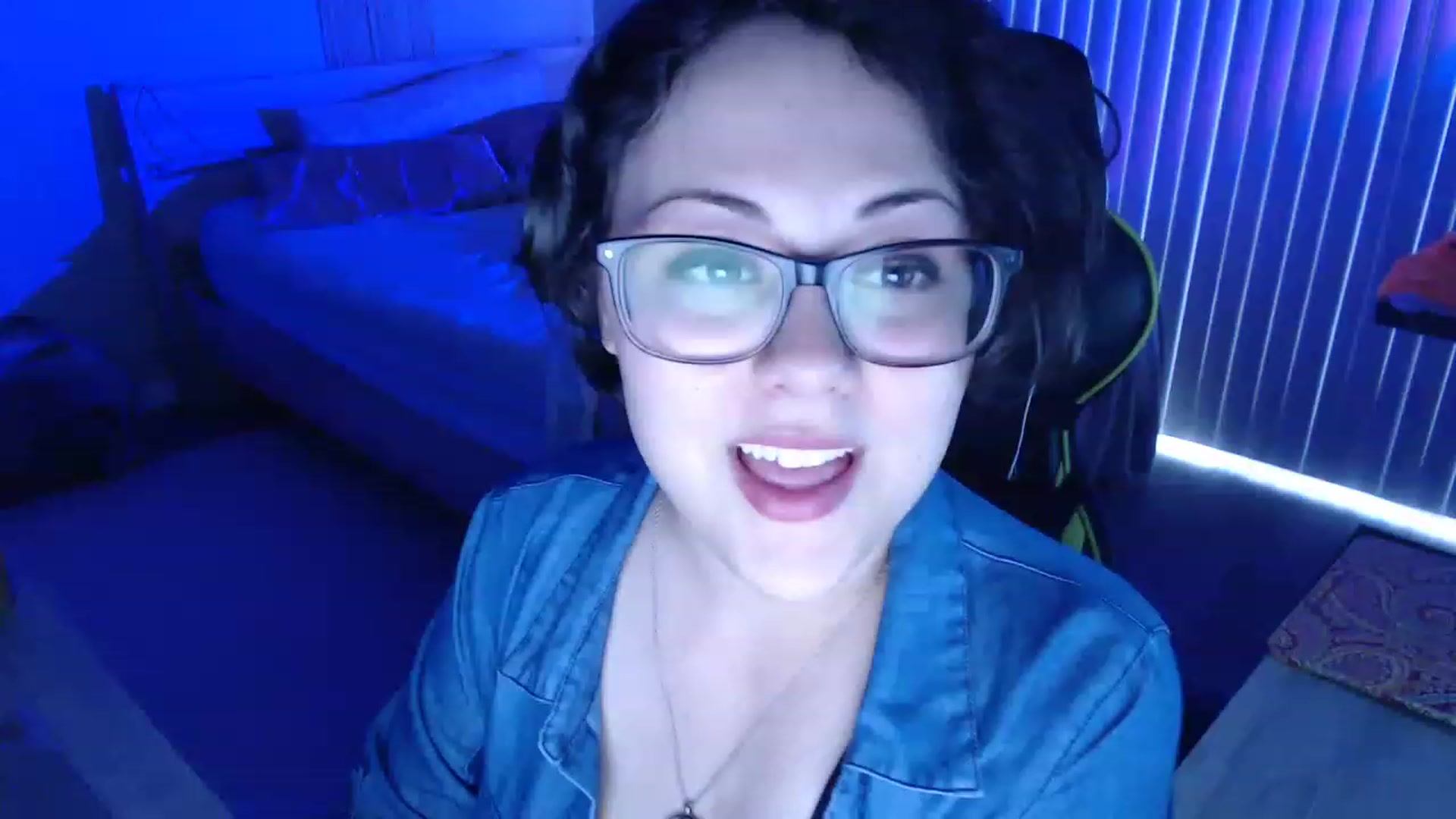 Gallery image thumbnail from Sexy_Sona's myfreecams stream on, 03/12/2023, 23:21 image 3 of 20