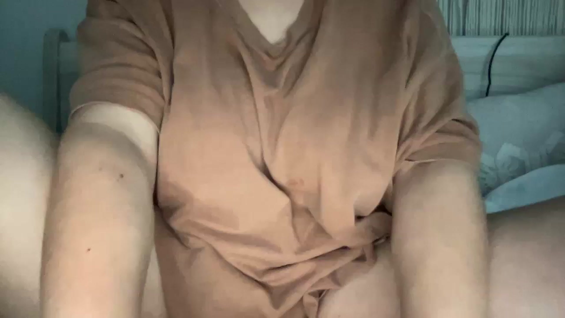 Gallery image thumbnail from Sexy_Sona's myfreecams stream on, 07/29/2023, 18:31 image 6 of 20