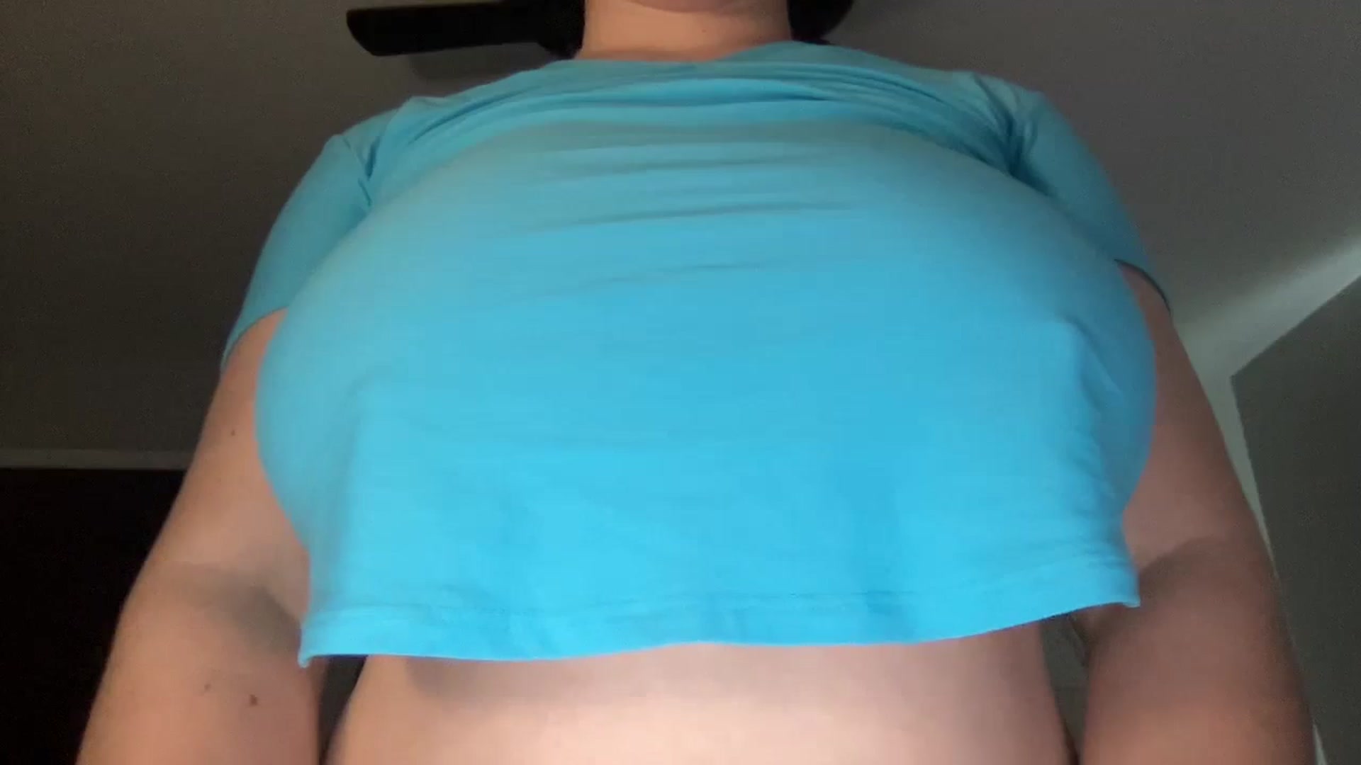 Gallery image thumbnail from Sexy_Sona's myfreecams stream on, 08/03/2023, 19:59 image 15 of 20