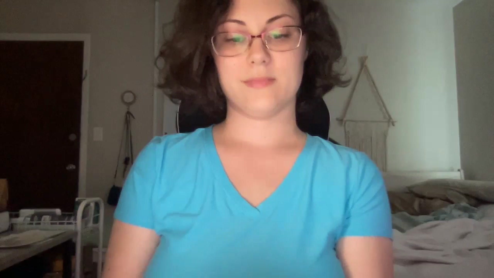 Gallery image thumbnail from Sexy_Sona's myfreecams stream on, 08/03/2023, 19:59 image 6 of 20