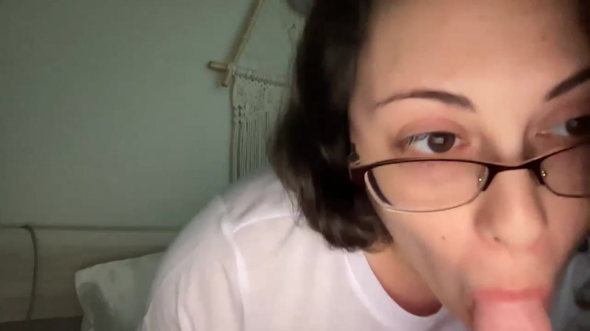 Gallery image thumbnail from Sexy_Sona's myfreecams stream on, 08/11/2023, 17:28 image 15 of 20