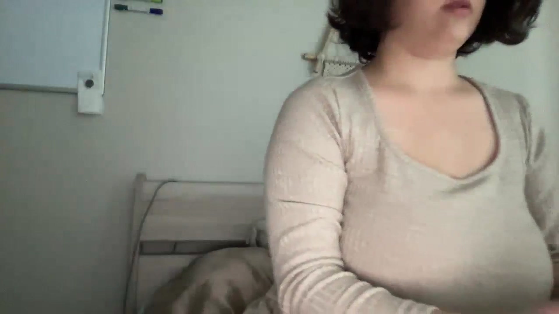 Gallery image thumbnail from Sexy_Sona's myfreecams stream on, 08/16/2023, 16:27 image 7 of 20