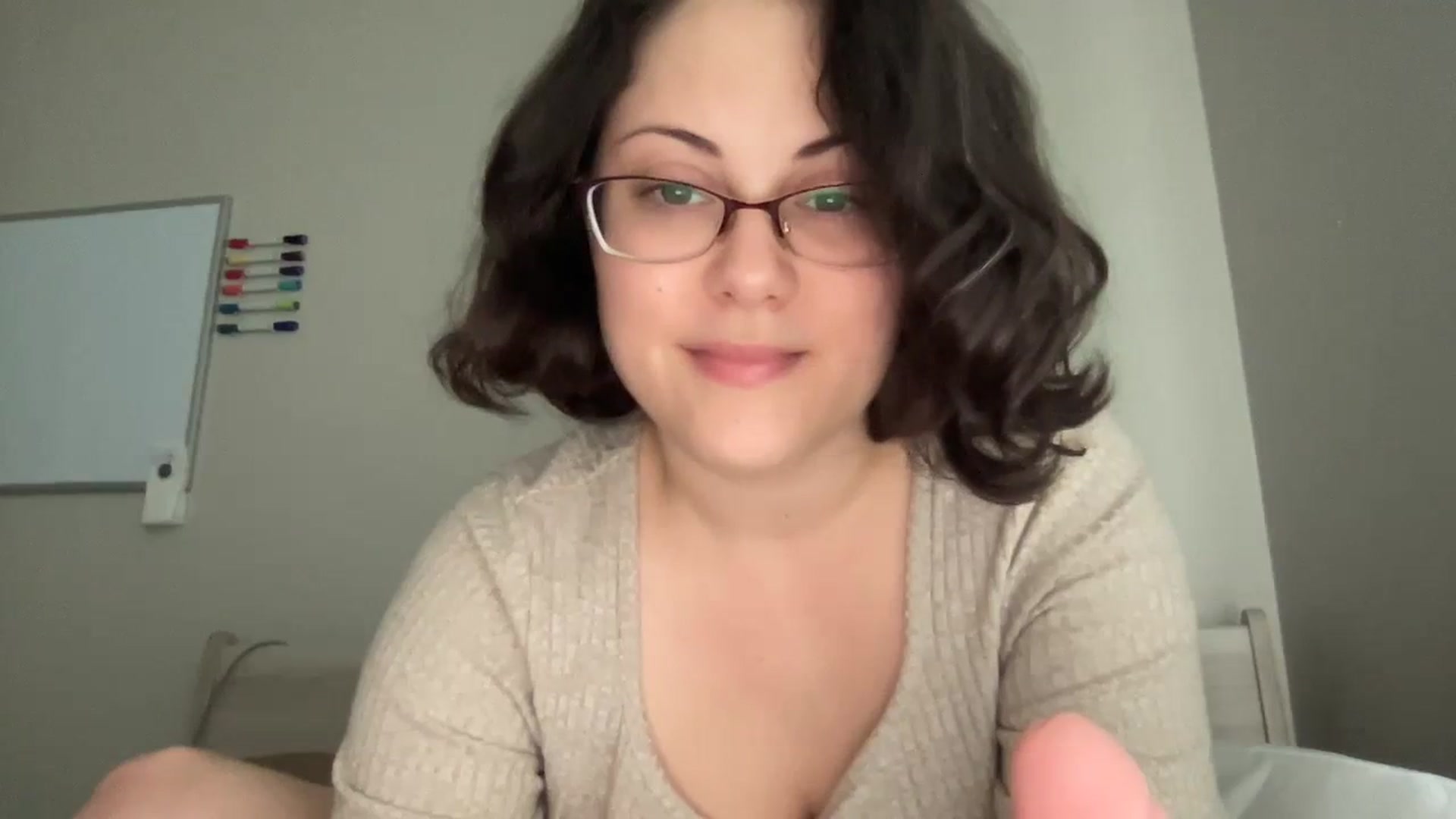 Gallery image thumbnail from Sexy_Sona's myfreecams stream on, 08/16/2023, 17:38 image 5 of 20