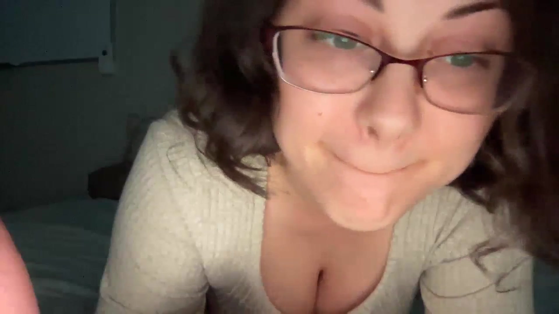 Gallery image thumbnail from Sexy_Sona's myfreecams stream on, 08/16/2023, 18:27 image 17 of 20