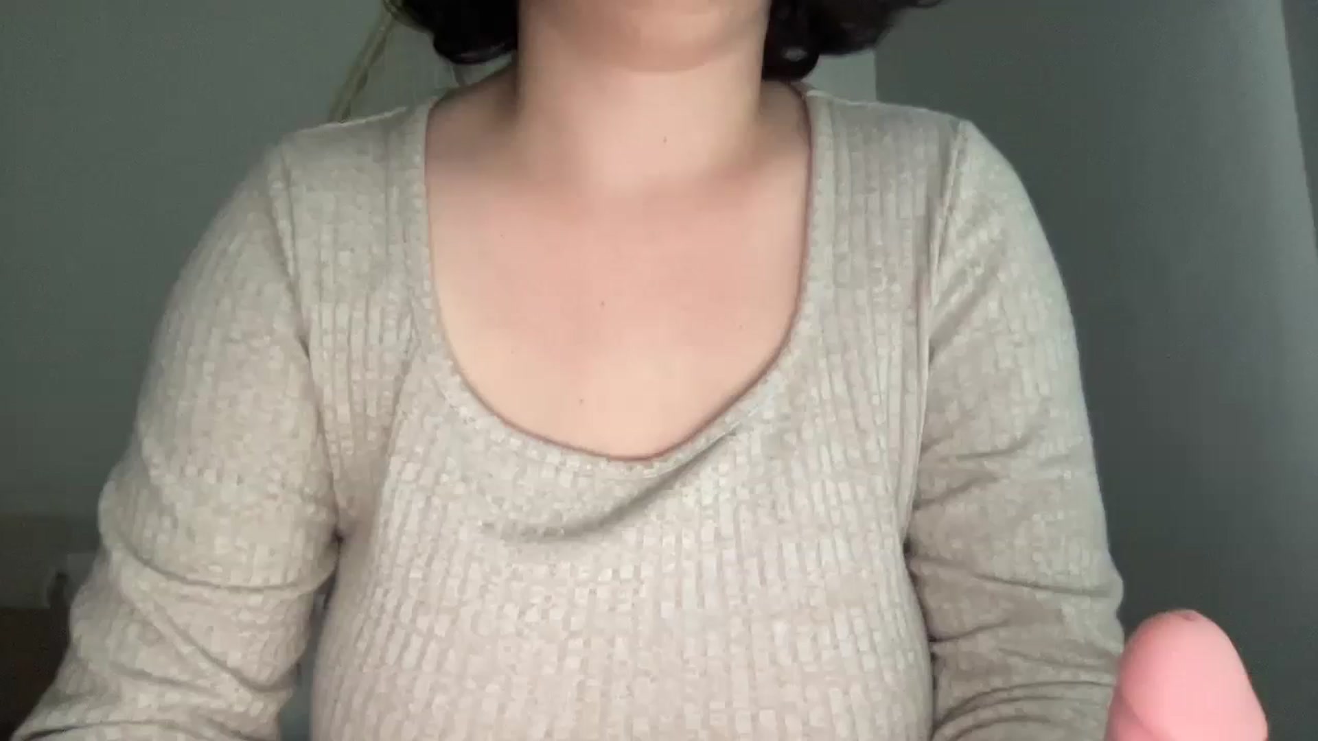 Gallery image thumbnail from Sexy_Sona's myfreecams stream on, 08/16/2023, 19:25 image 5 of 20
