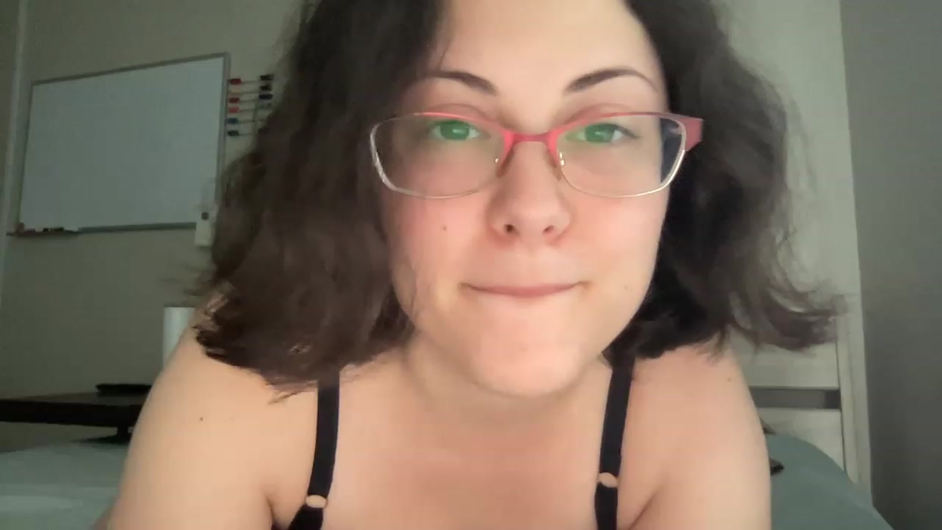 Gallery image thumbnail from Sexy_Sona's myfreecams stream on, 08/18/2023, 16:26 image 3 of 20