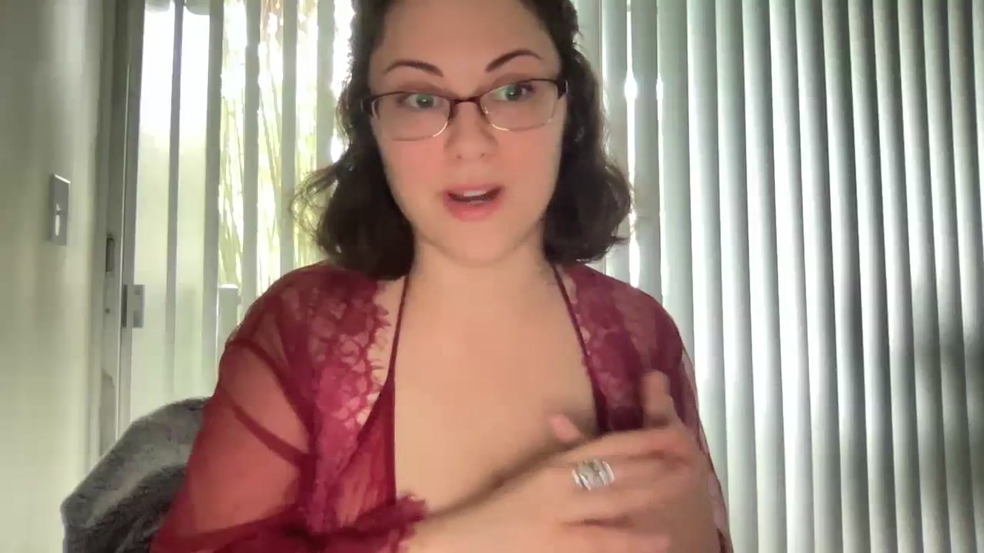 Gallery image thumbnail from Sexy_Sona's myfreecams stream on, 11/21/2023, 18:46 image 2 of 20
