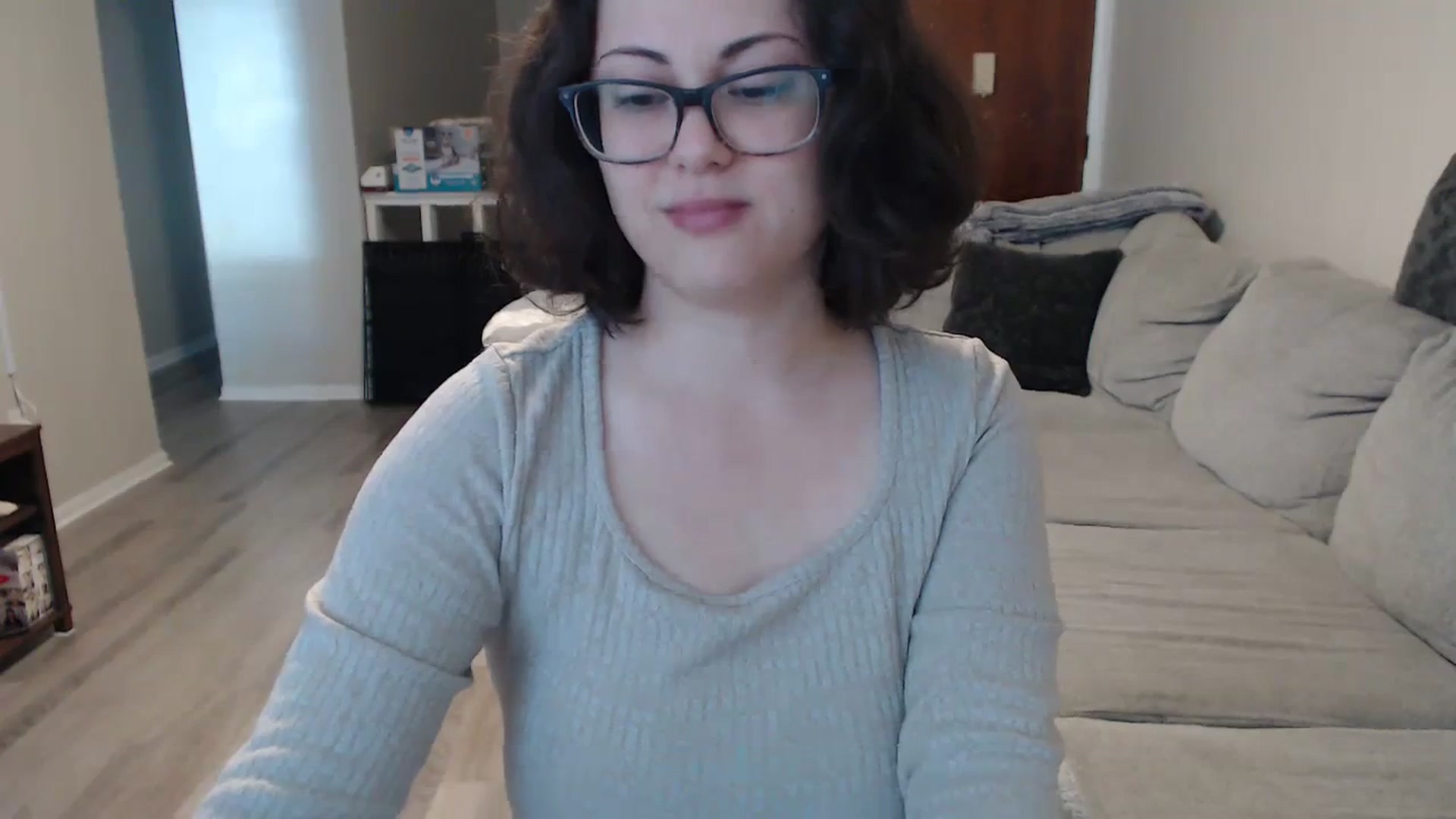 Gallery image thumbnail from Sexy_Sona's myfreecams stream on, 12/05/2023, 17:54 image 10 of 20