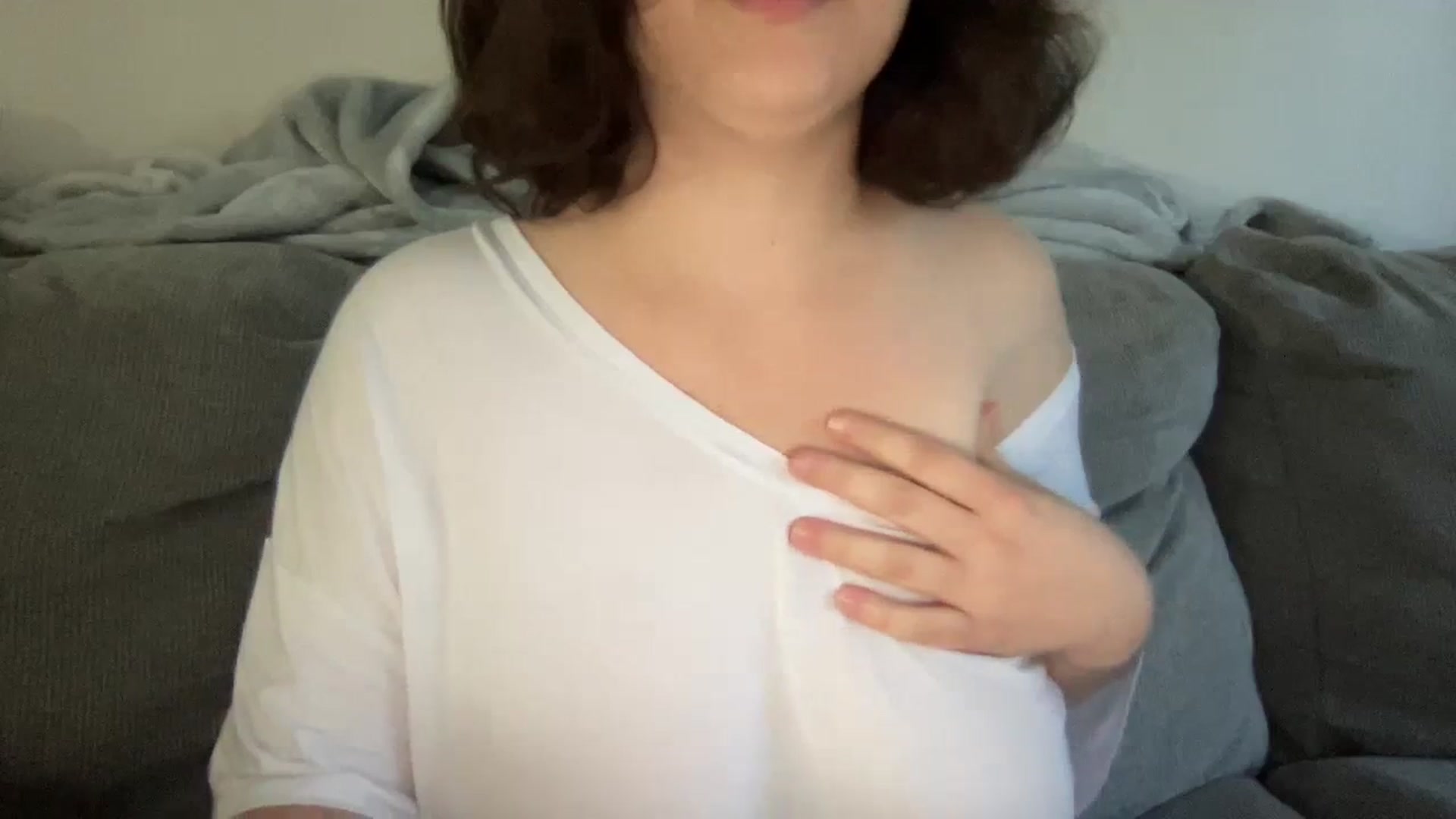Gallery image thumbnail from Sexy_Sona's myfreecams stream on, 12/06/2023, 14:41 image 3 of 20
