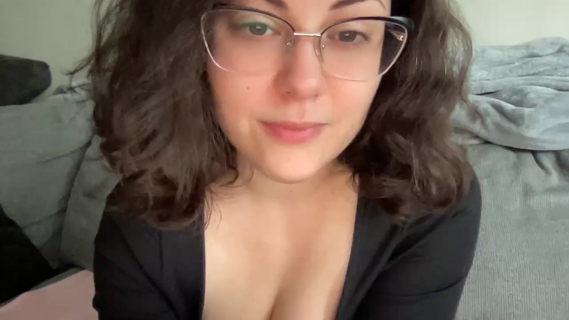 Gallery image thumbnail from Sexy_Sona's myfreecams stream on, 01/24/2024, 18:05 image 6 of 20
