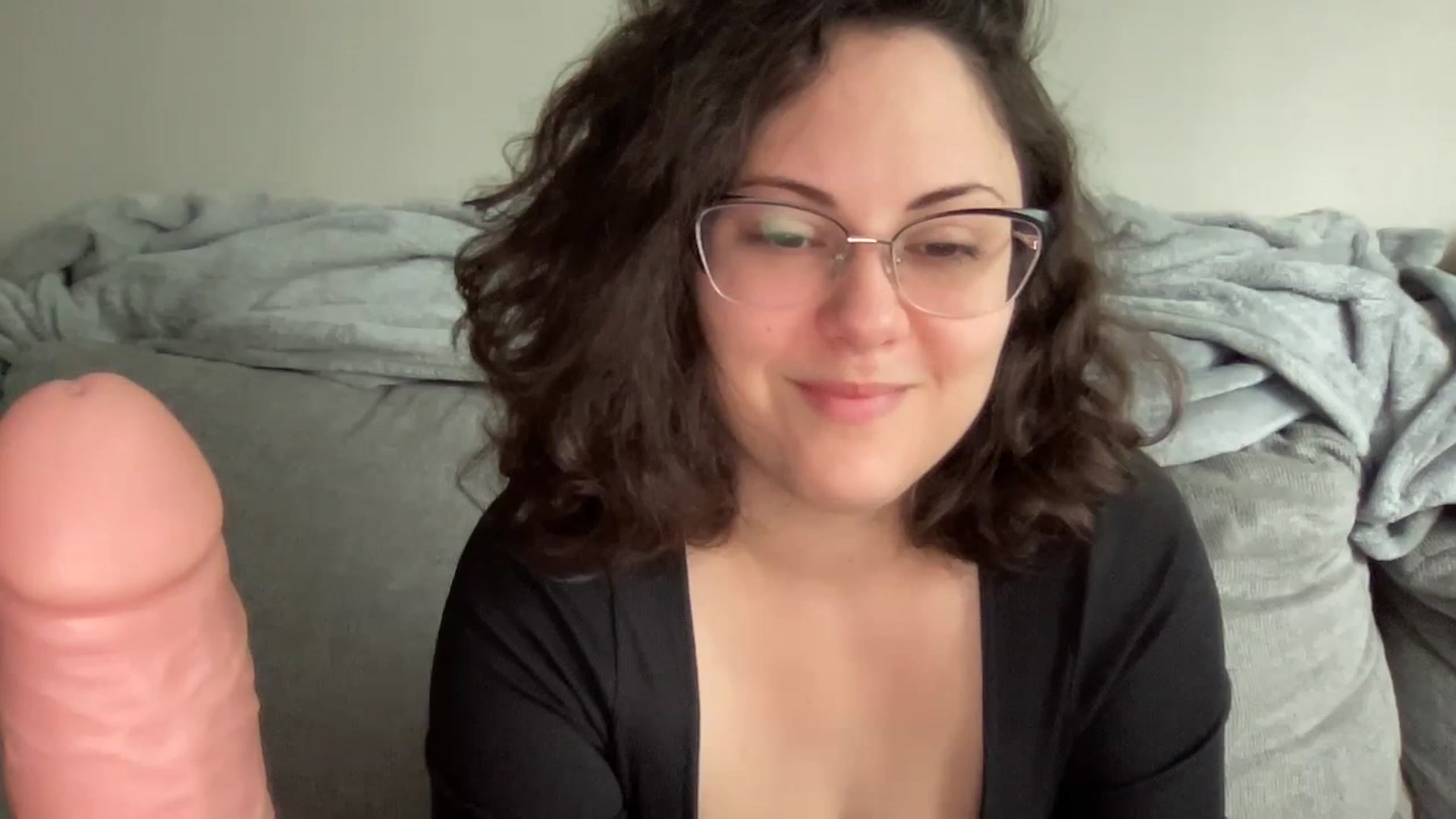 Gallery image thumbnail from Sexy_Sona's myfreecams stream on, 01/24/2024, 18:05 image 17 of 20