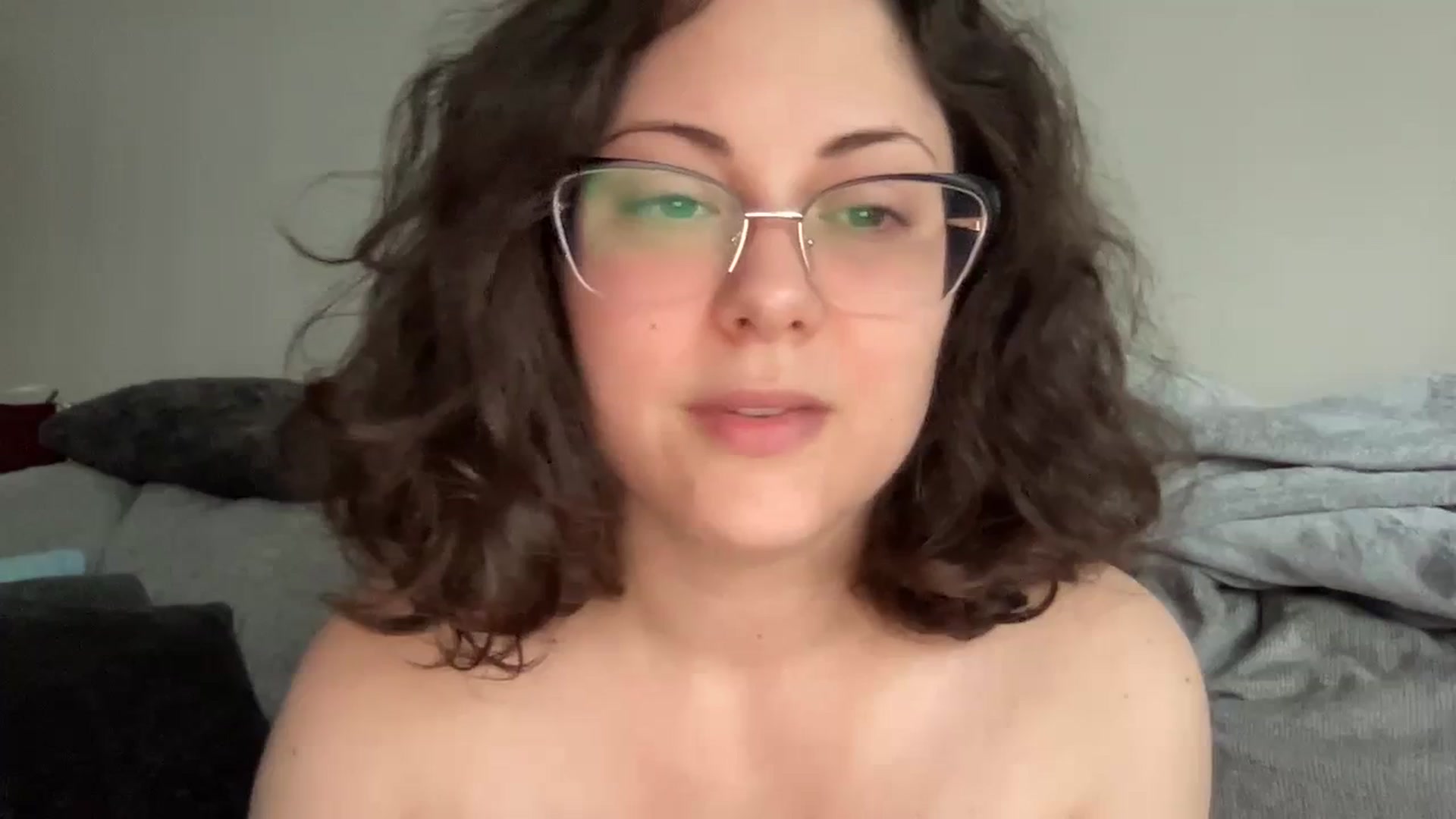 Gallery image thumbnail from Sexy_Sona's myfreecams stream on, 01/24/2024, 18:56 image 6 of 20