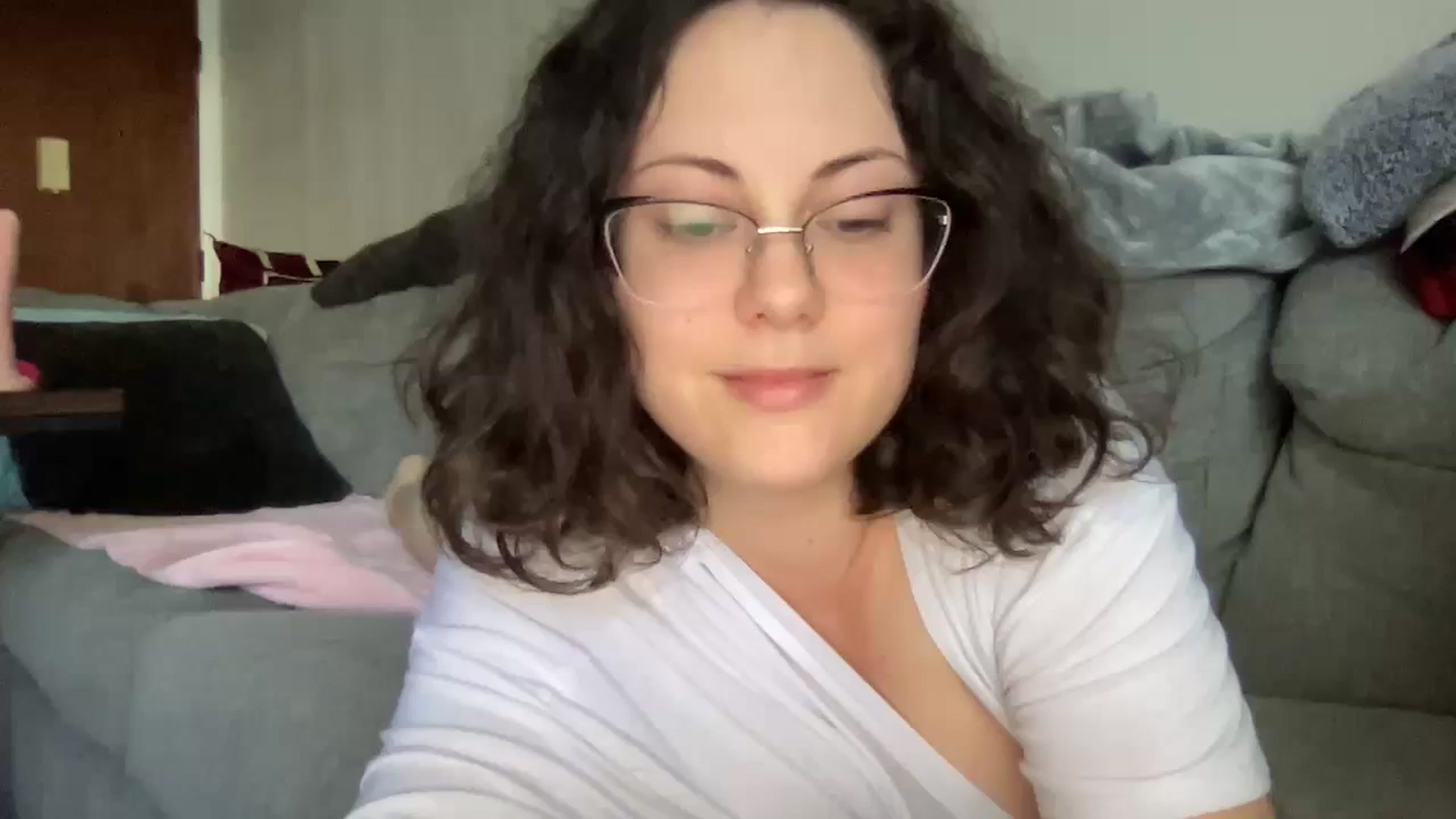 Gallery image thumbnail from Sexy_Sona's myfreecams stream on, 01/31/2024, 17:42 image 18 of 20