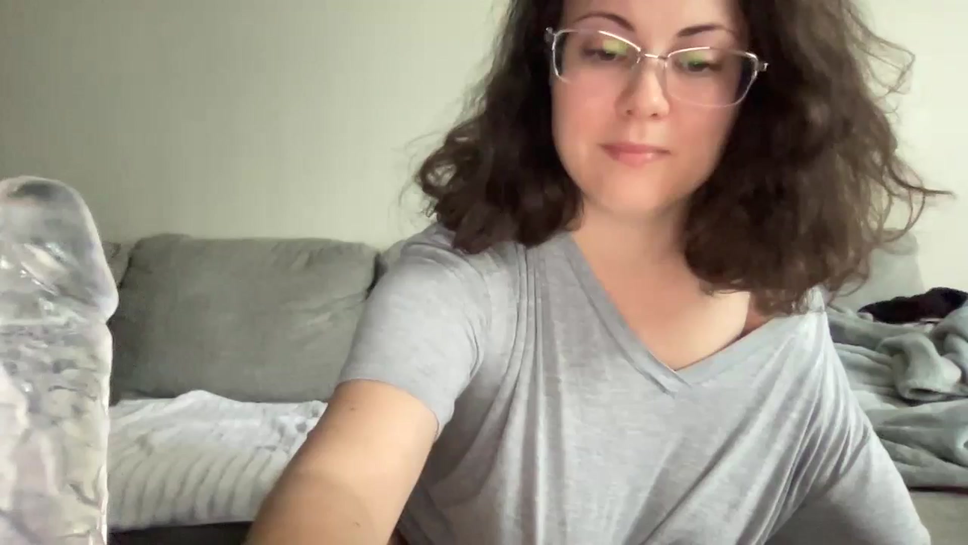 Gallery image thumbnail from Sexy_Sona's myfreecams stream on, 03/08/2024, 16:31 image 1 of 20