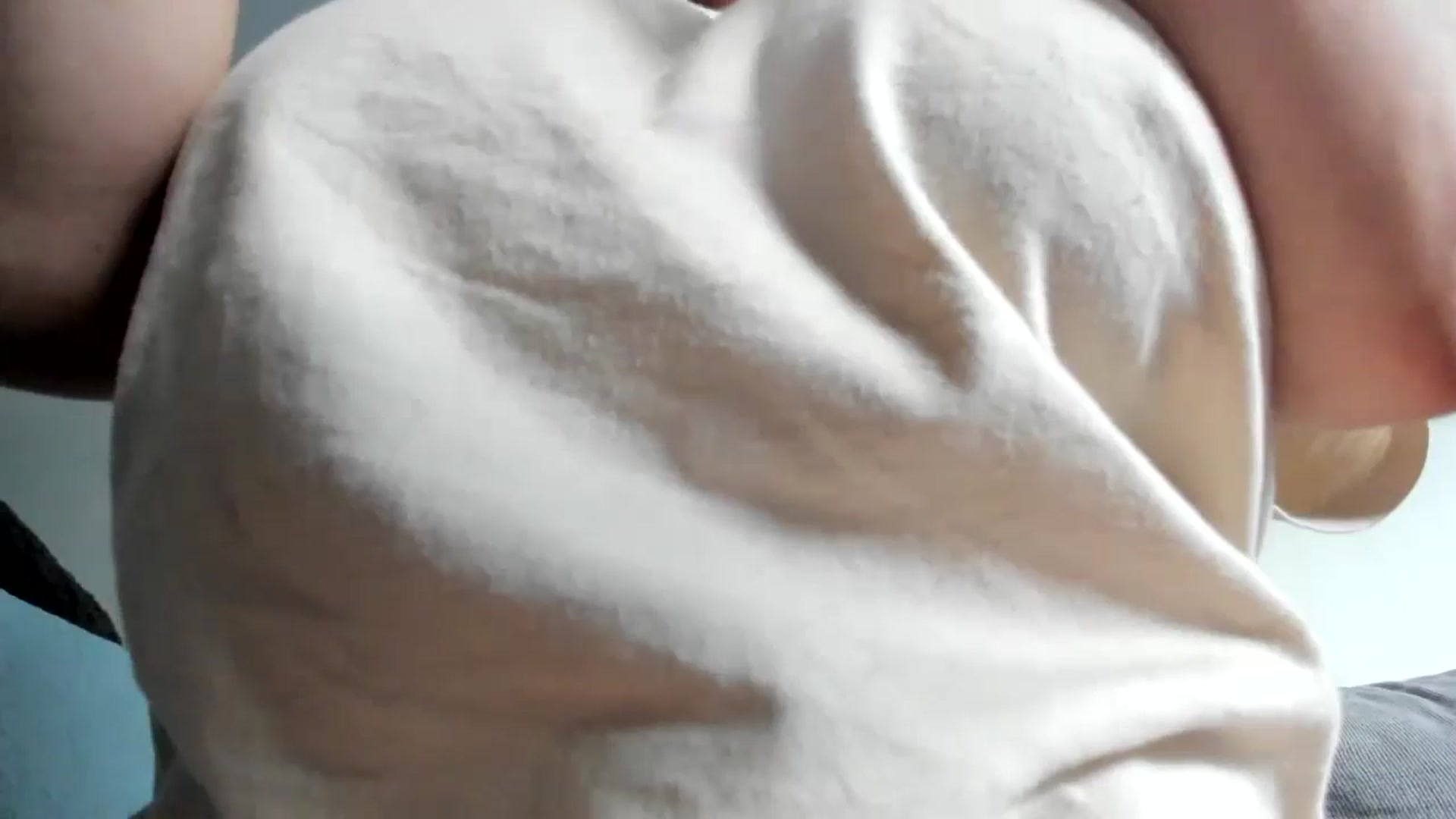 Gallery image thumbnail from Sexy_Sona's myfreecams stream on, 05/21/2024, 14:23 image 18 of 20