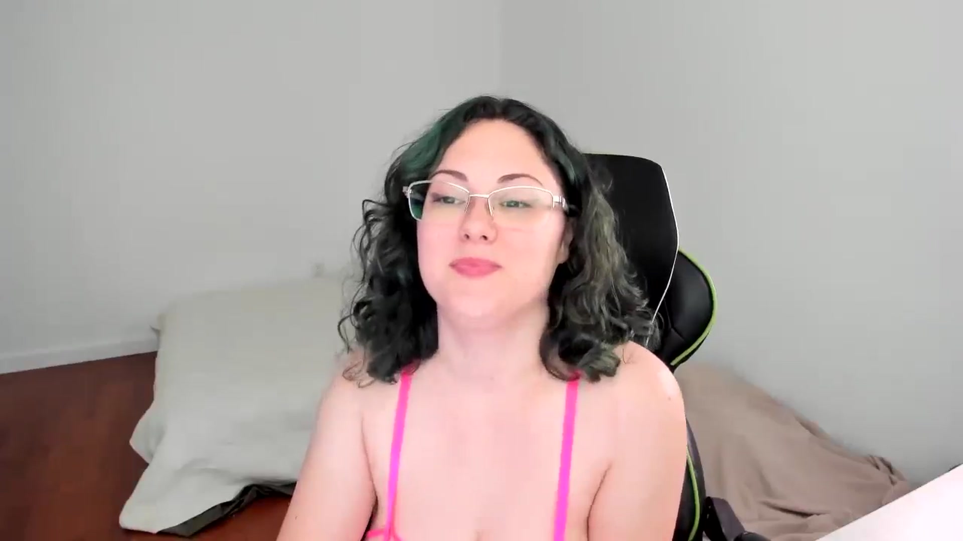 Gallery image thumbnail from Sexy_Sona's myfreecams stream on, 09/08/2025, 18:04 image 5 of 20