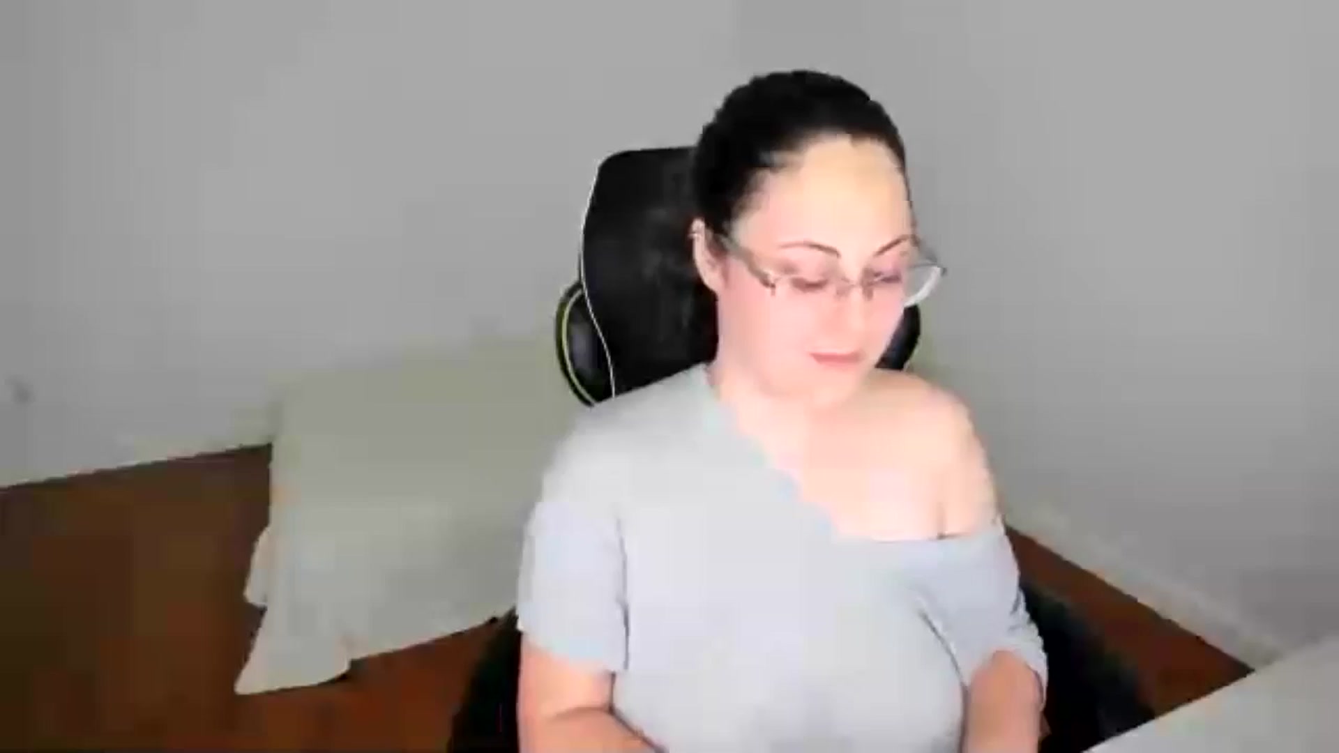 Gallery image thumbnail from Sexy_Sona's myfreecams stream on, 09/10/2025, 17:27 image 7 of 20