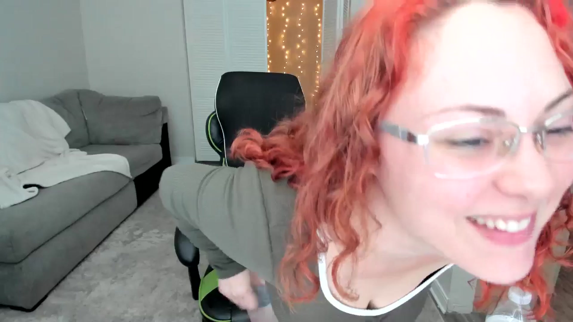 Gallery image thumbnail from Sexy_Sona's myfreecams stream on, 10/25/2025, 19:30 image 2 of 20