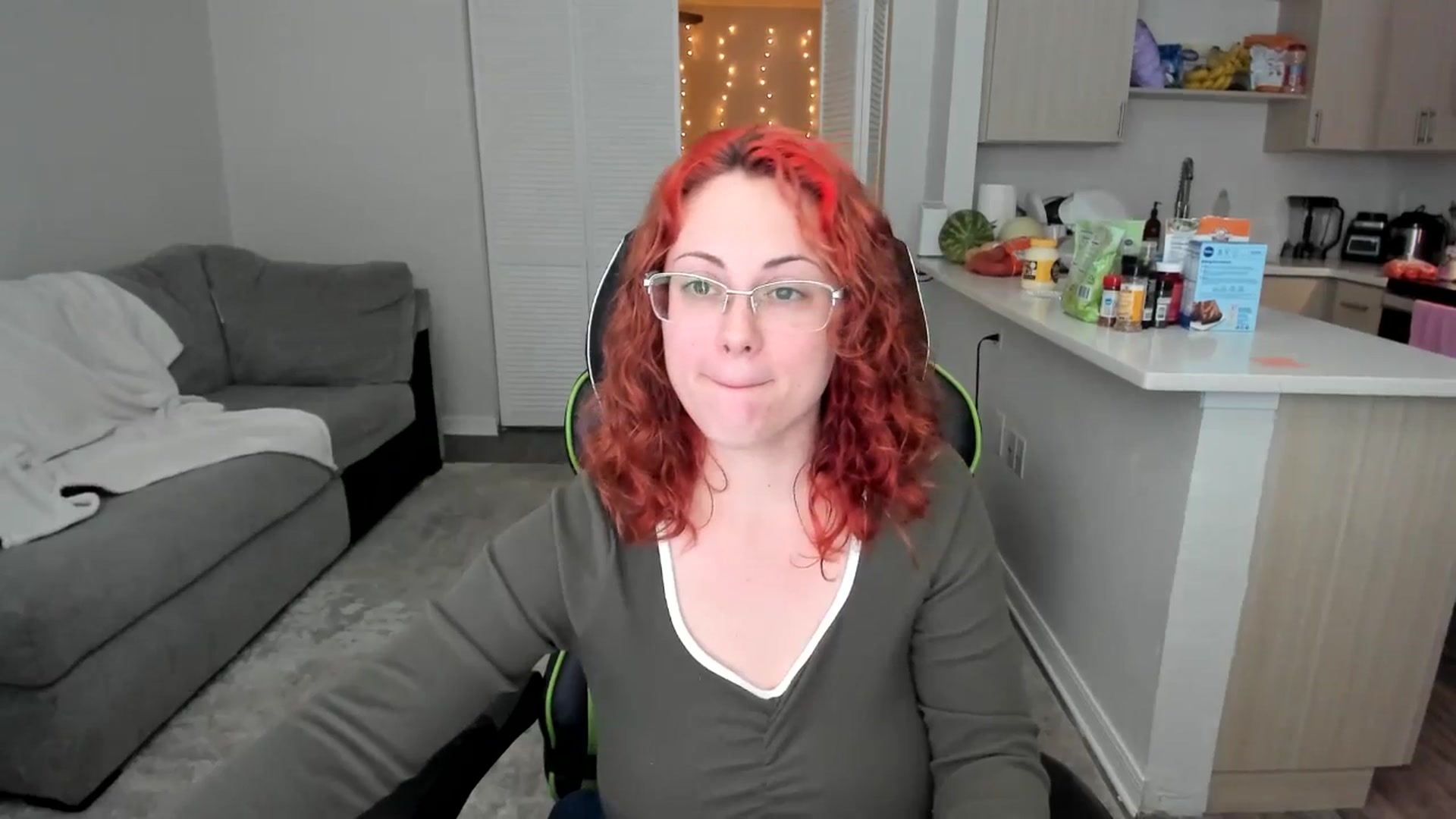 Gallery image thumbnail from Sexy_Sona's myfreecams stream on, 10/25/2025, 19:30 image 10 of 20