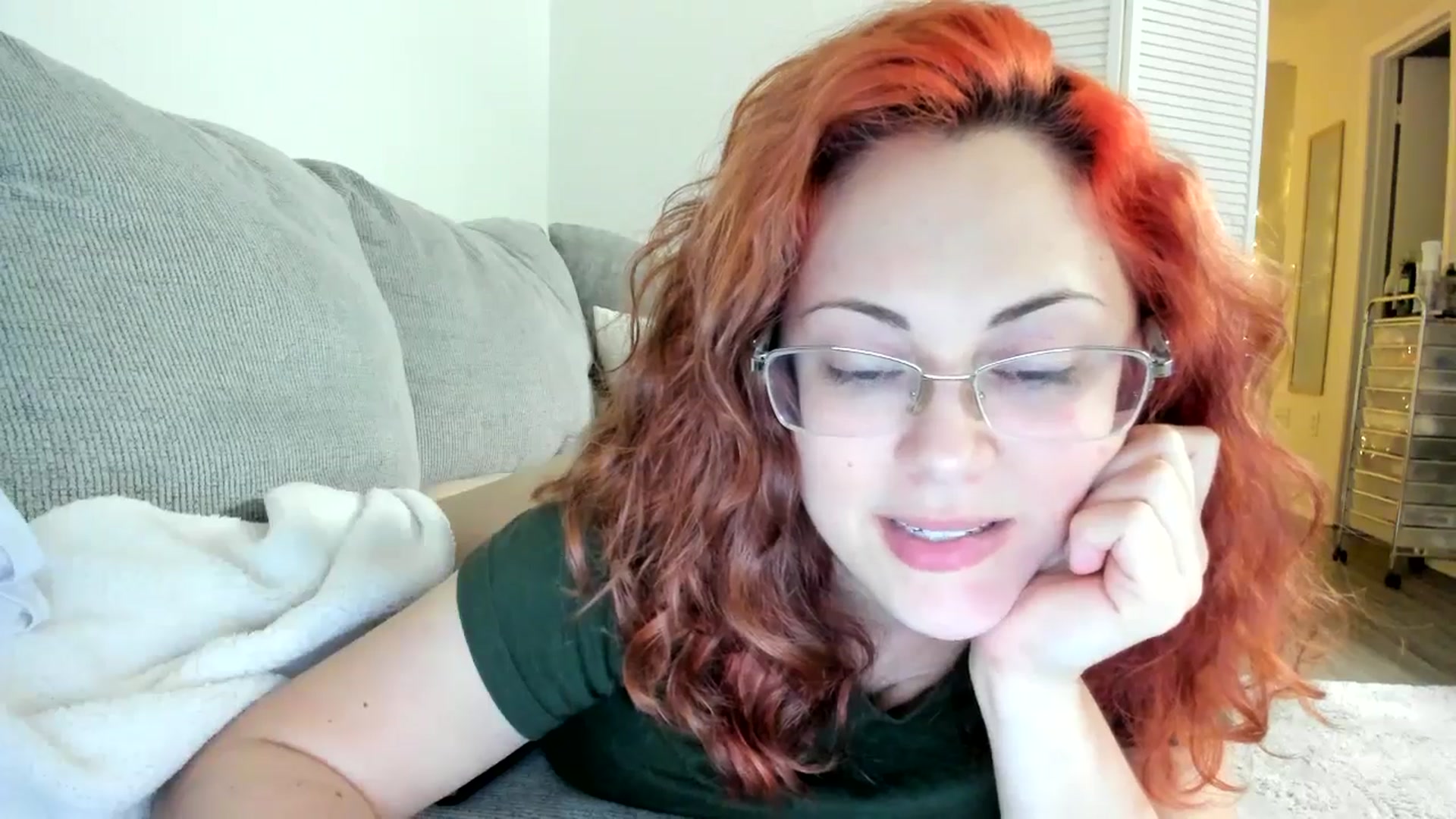 Gallery image thumbnail from Sexy_Sona's myfreecams stream on, 10/27/2025, 19:27 image 4 of 20