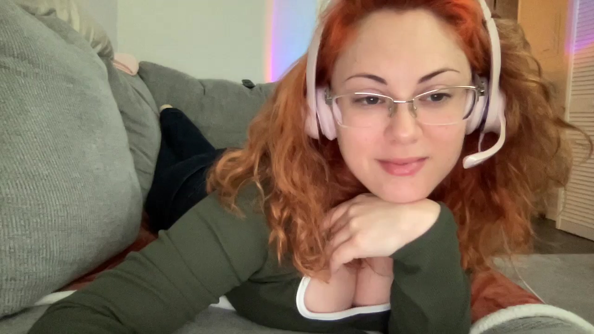 Gallery image thumbnail from Sexy_Sona's myfreecams stream on, 11/13/2025, 16:53 image 2 of 20