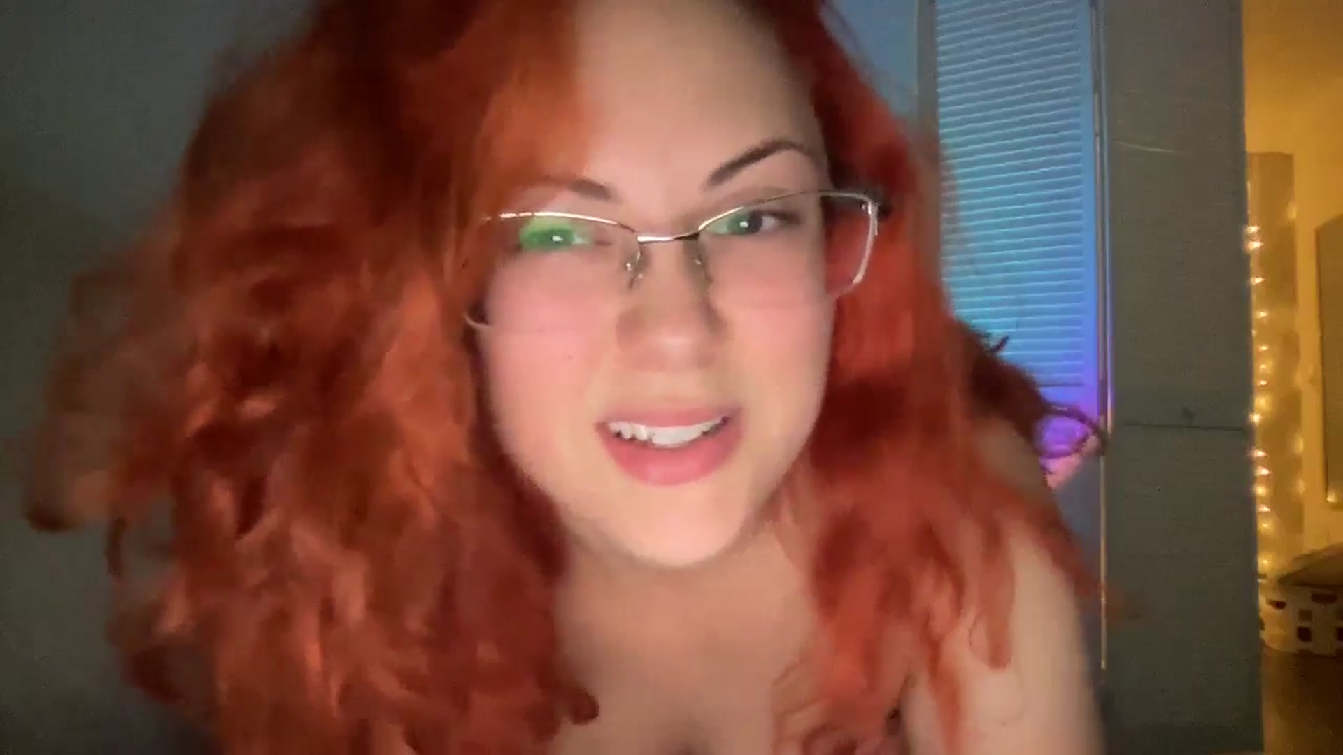 Gallery image thumbnail from Sexy_Sona's myfreecams stream on, 12/02/2025, 15:32 image 6 of 20