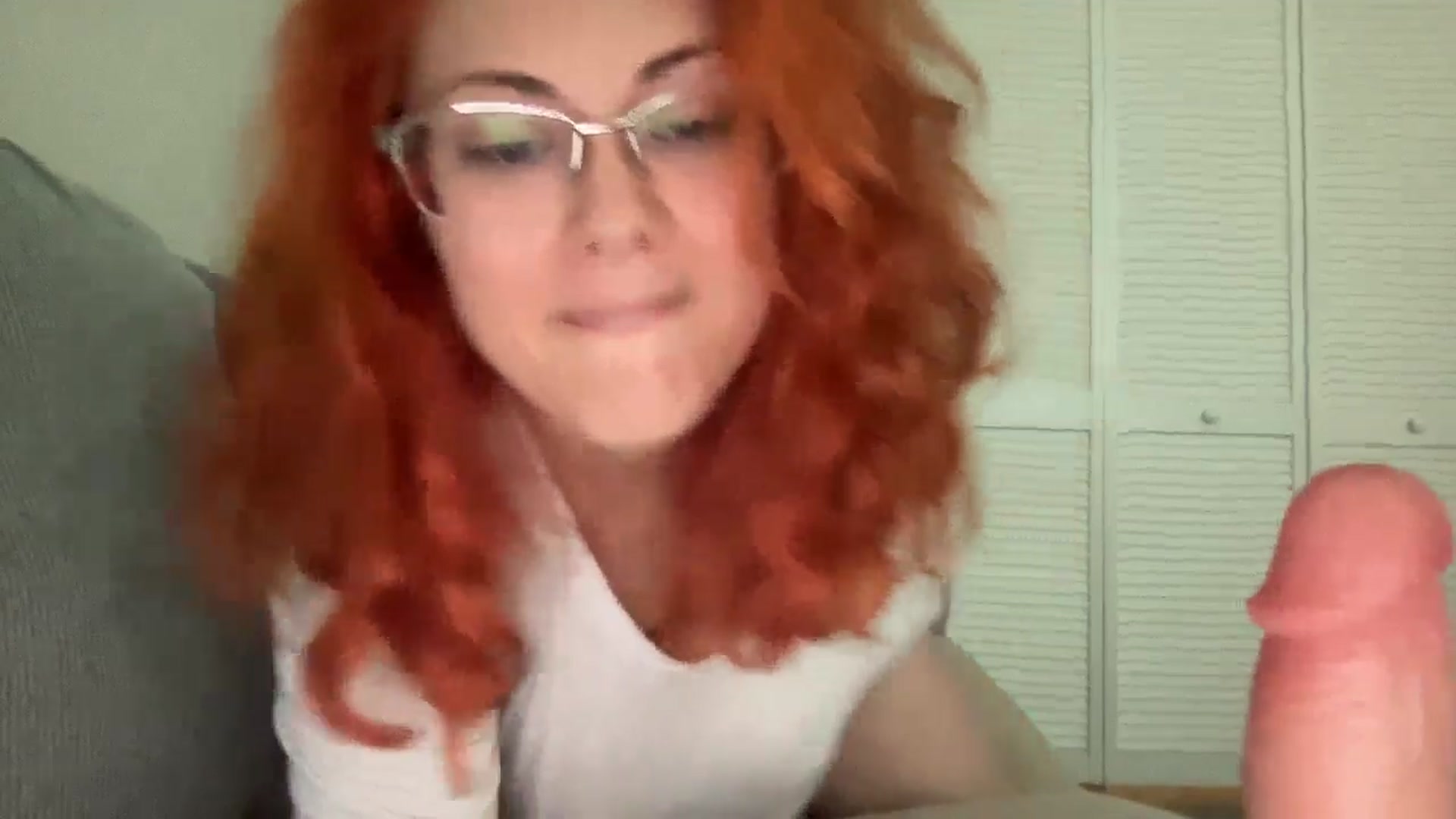 Gallery image thumbnail from Sexy_Sona's myfreecams stream on, 12/04/2025, 20:26 image 4 of 20