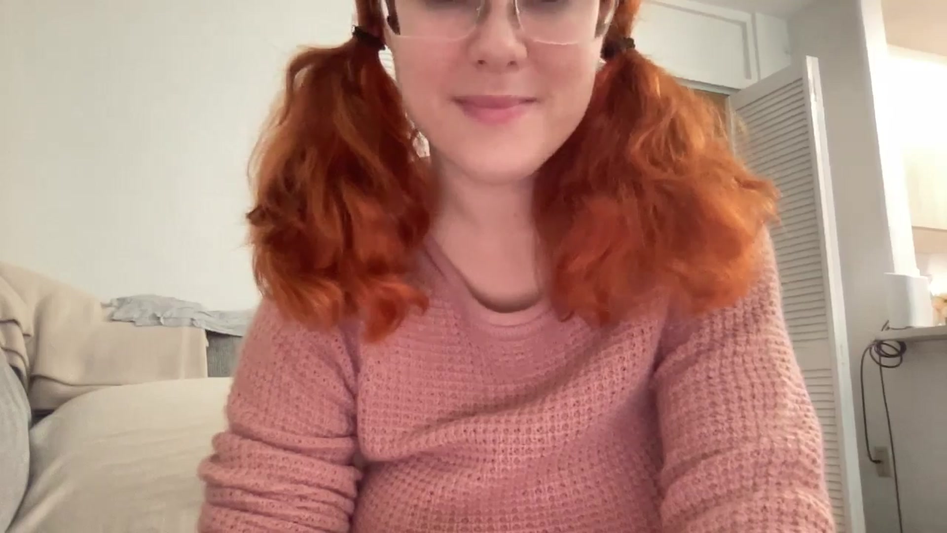 Gallery image thumbnail from Sexy_Sona's myfreecams stream on, 12/11/2025, 17:20 image 14 of 20