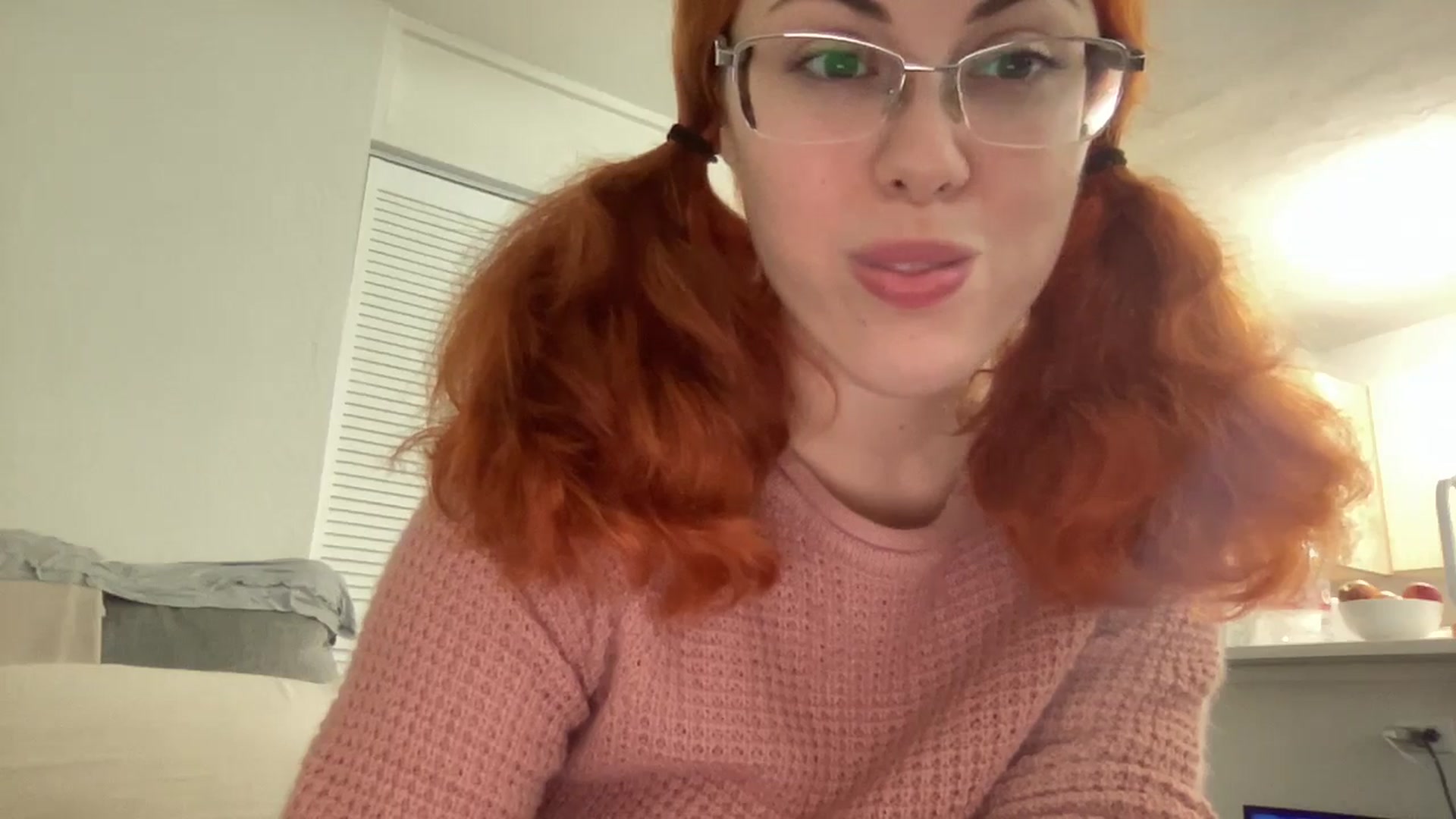 Gallery image thumbnail from Sexy_Sona's myfreecams stream on, 12/11/2025, 17:20 image 4 of 20
