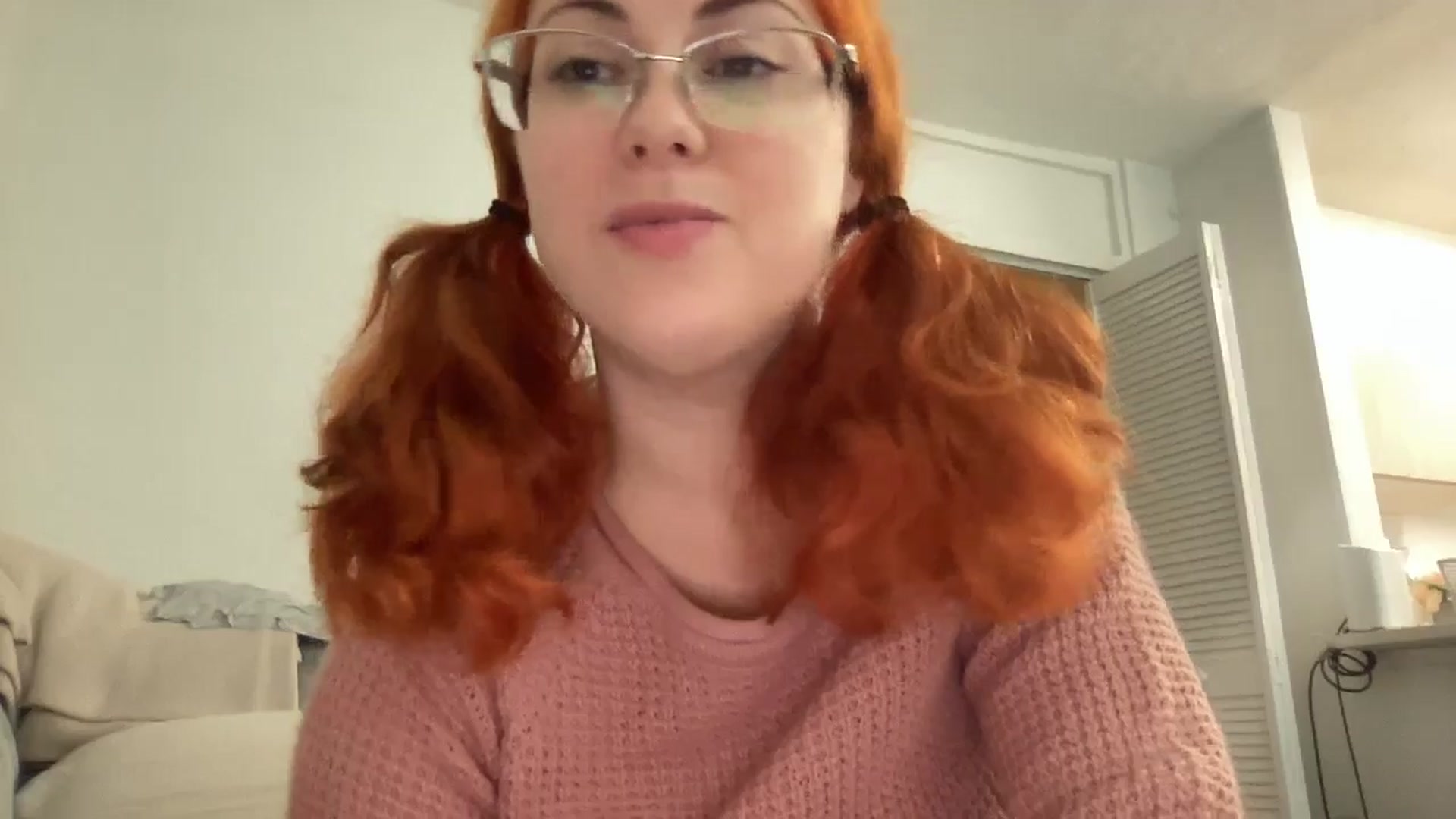 Gallery image thumbnail from Sexy_Sona's myfreecams stream on, 12/11/2025, 17:20 image 16 of 20