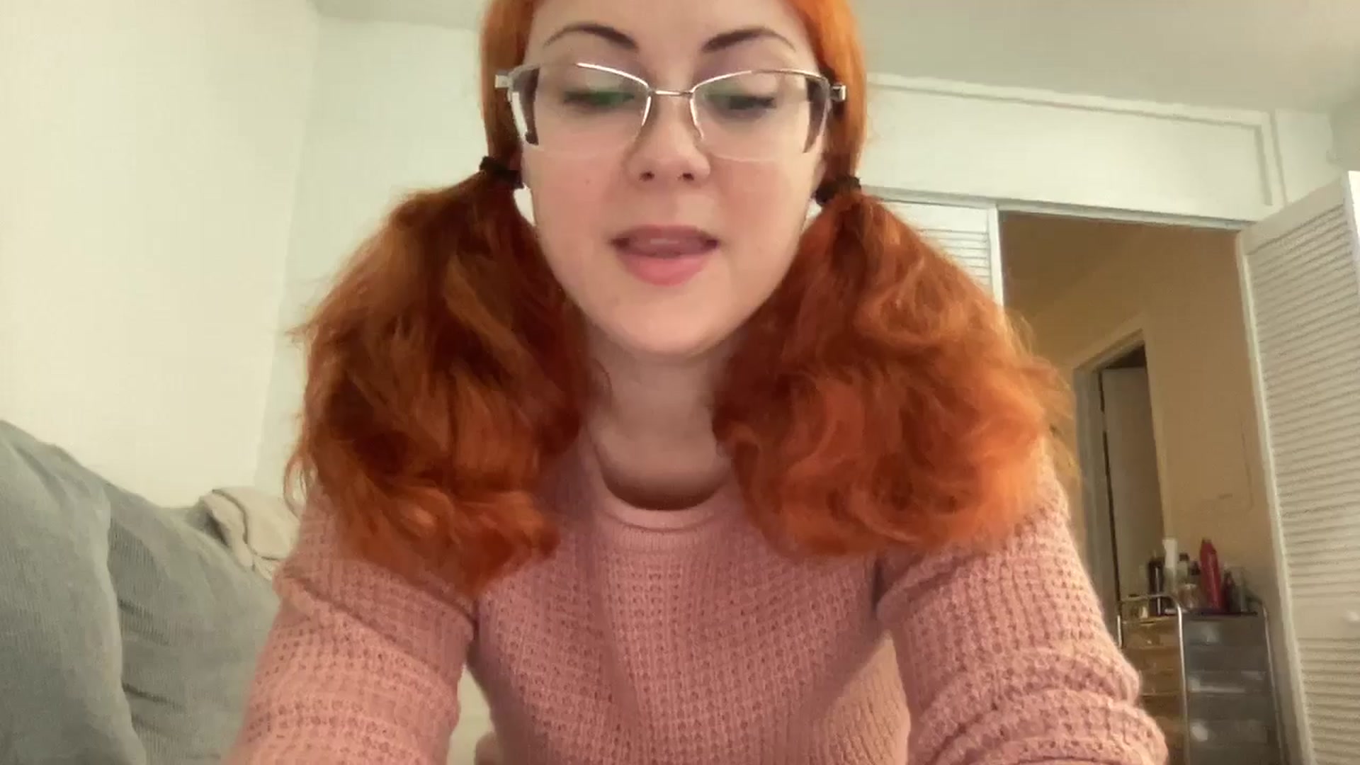Gallery image thumbnail from Sexy_Sona's myfreecams stream on, 12/11/2025, 17:20 image 8 of 20