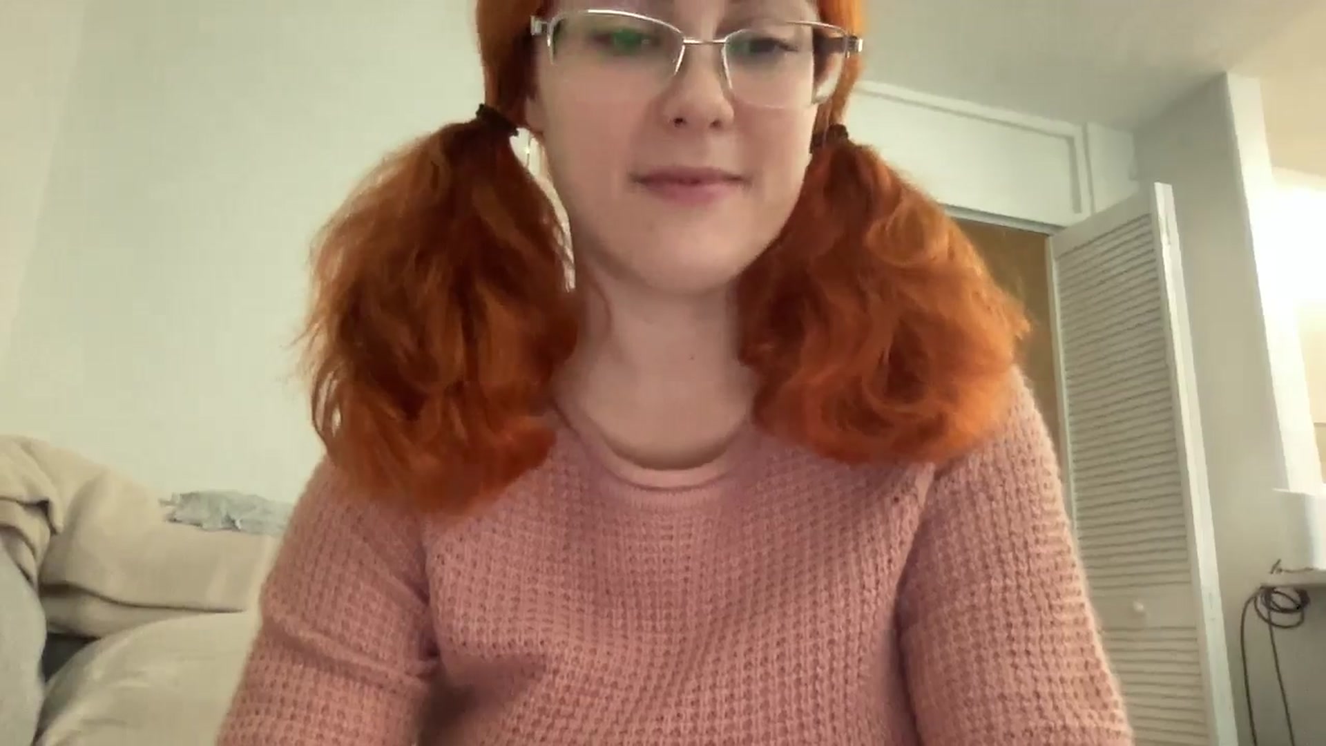 Gallery image thumbnail from Sexy_Sona's myfreecams stream on, 12/11/2025, 19:08 image 8 of 20