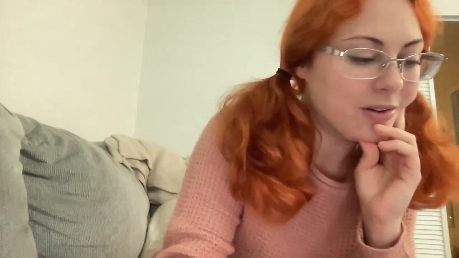 Gallery image thumbnail from Sexy_Sona's myfreecams stream on, 12/11/2025, 19:37 image 3 of 20