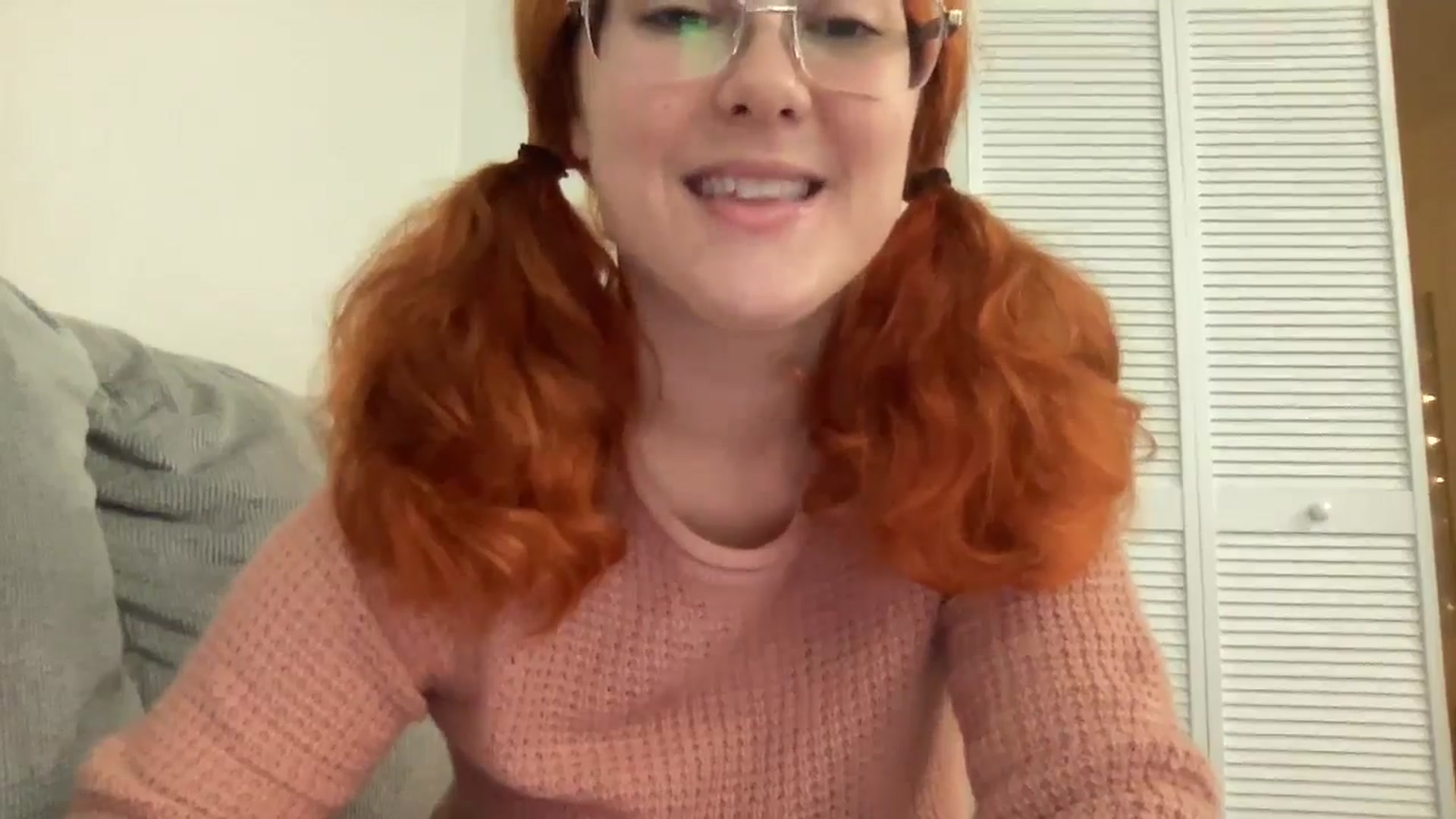 Gallery image thumbnail from Sexy_Sona's myfreecams stream on, 12/11/2025, 19:37 image 5 of 20