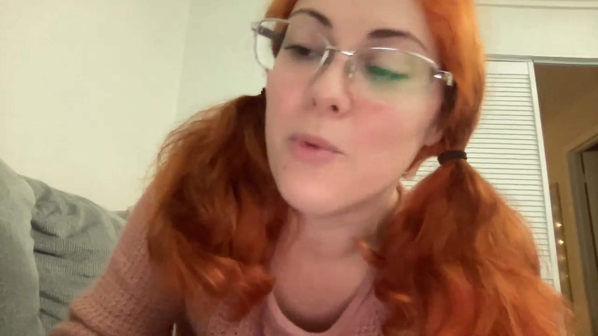 Gallery image thumbnail from Sexy_Sona's myfreecams stream on, 12/11/2025, 19:37 image 20 of 20