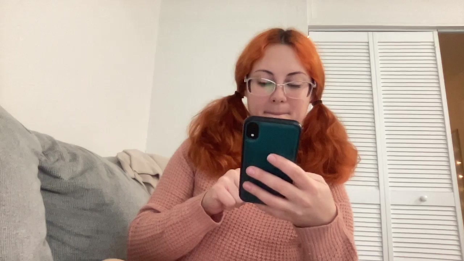 Gallery image thumbnail from Sexy_Sona's myfreecams stream on, 12/11/2025, 19:37 image 9 of 20