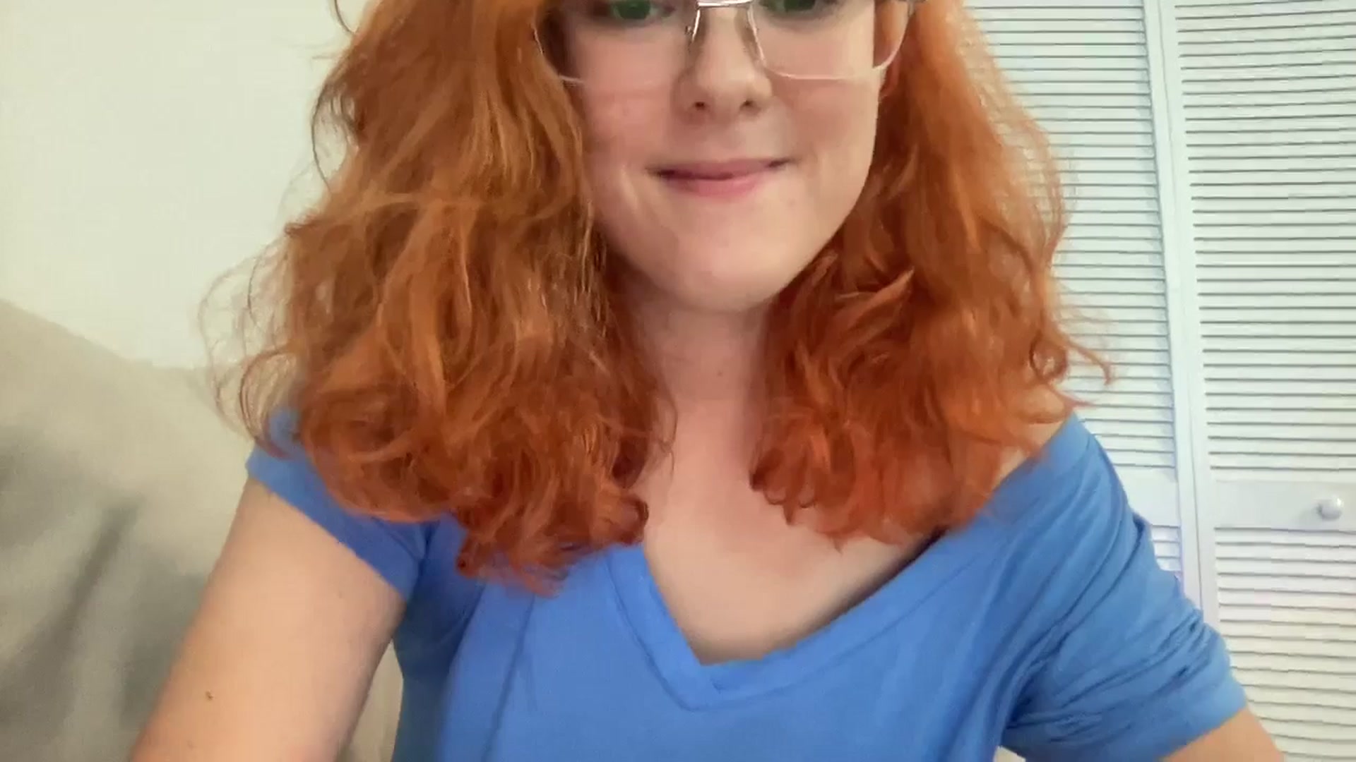 Gallery image thumbnail from Sexy_Sona's myfreecams stream on, 12/14/2025, 18:51 image 17 of 20