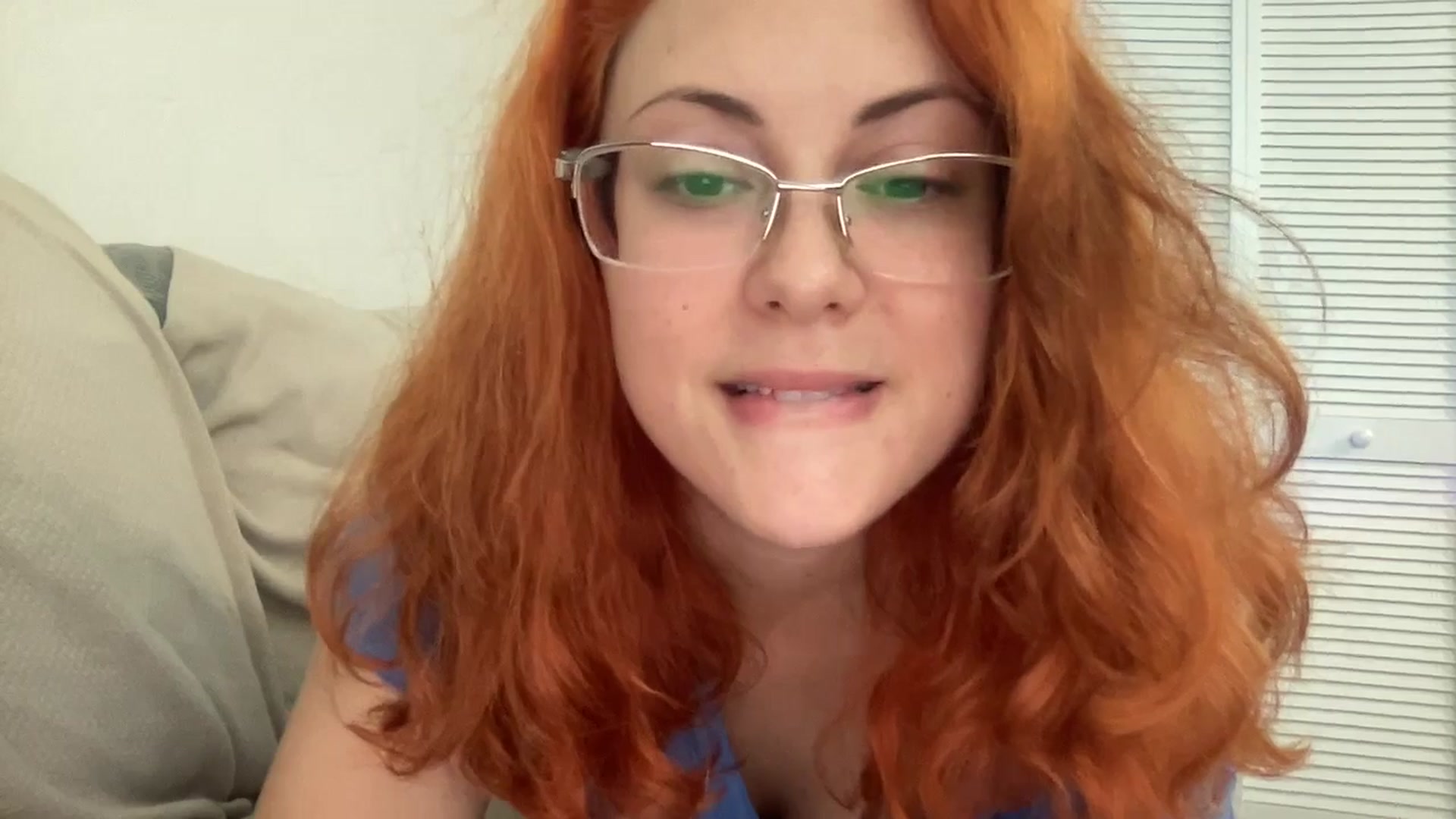 Gallery image thumbnail from Sexy_Sona's myfreecams stream on, 12/14/2025, 18:51 image 11 of 20