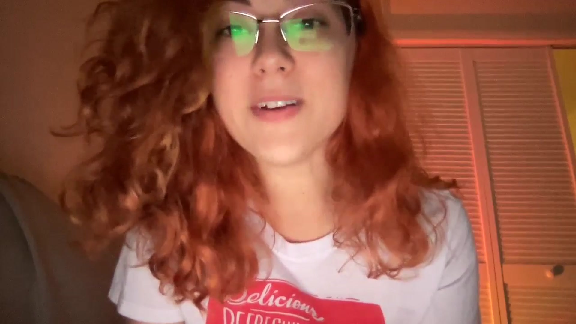 Gallery image thumbnail from Sexy_Sona's myfreecams stream on, 12/29/2025, 19:15 image 15 of 20