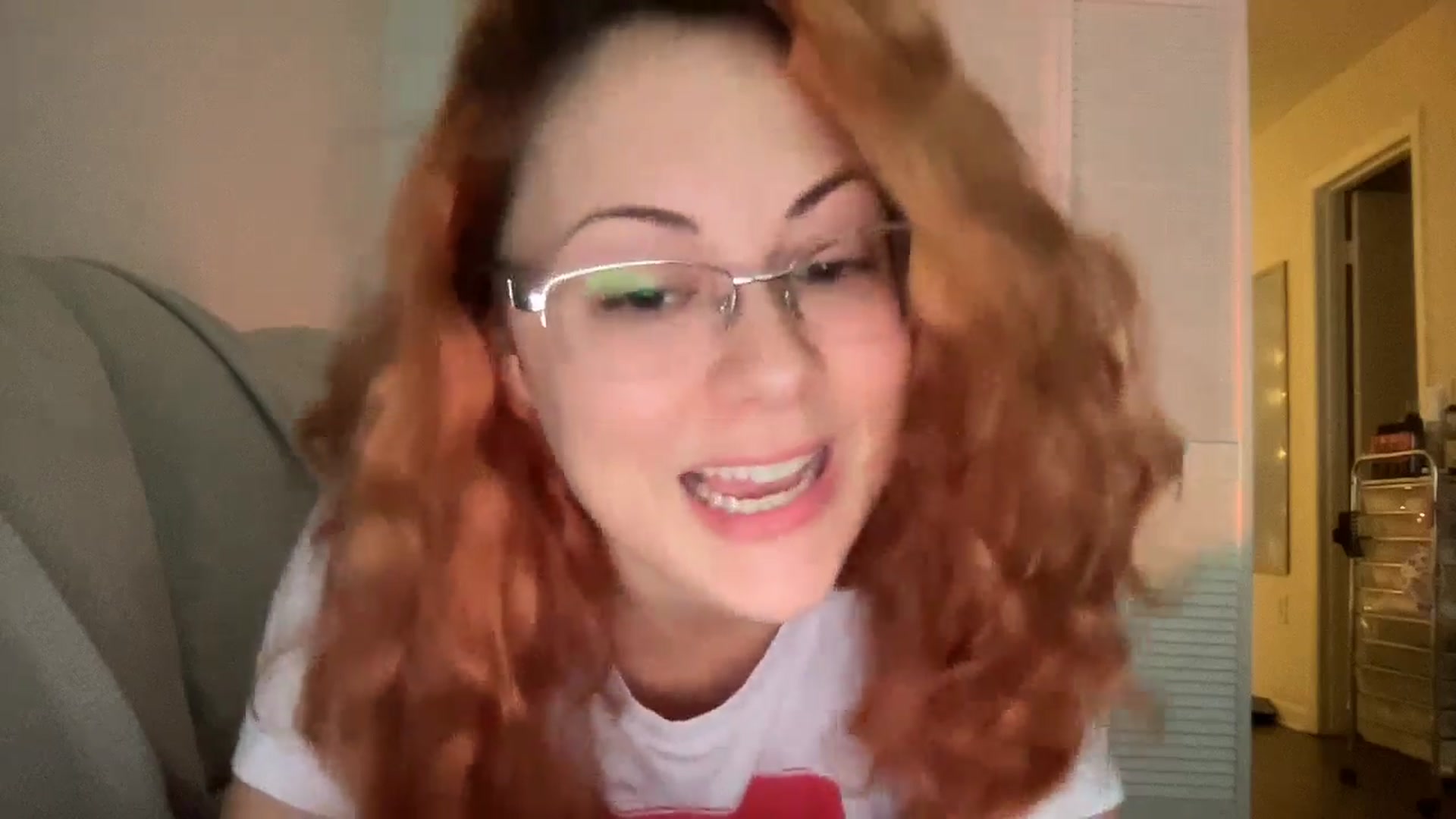 Gallery image thumbnail from Sexy_Sona's myfreecams stream on, 12/29/2025, 19:15 image 2 of 20